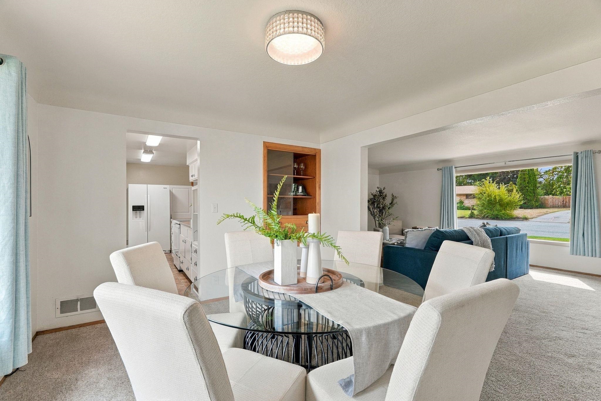 11403 E 11th Ave - Photo 8