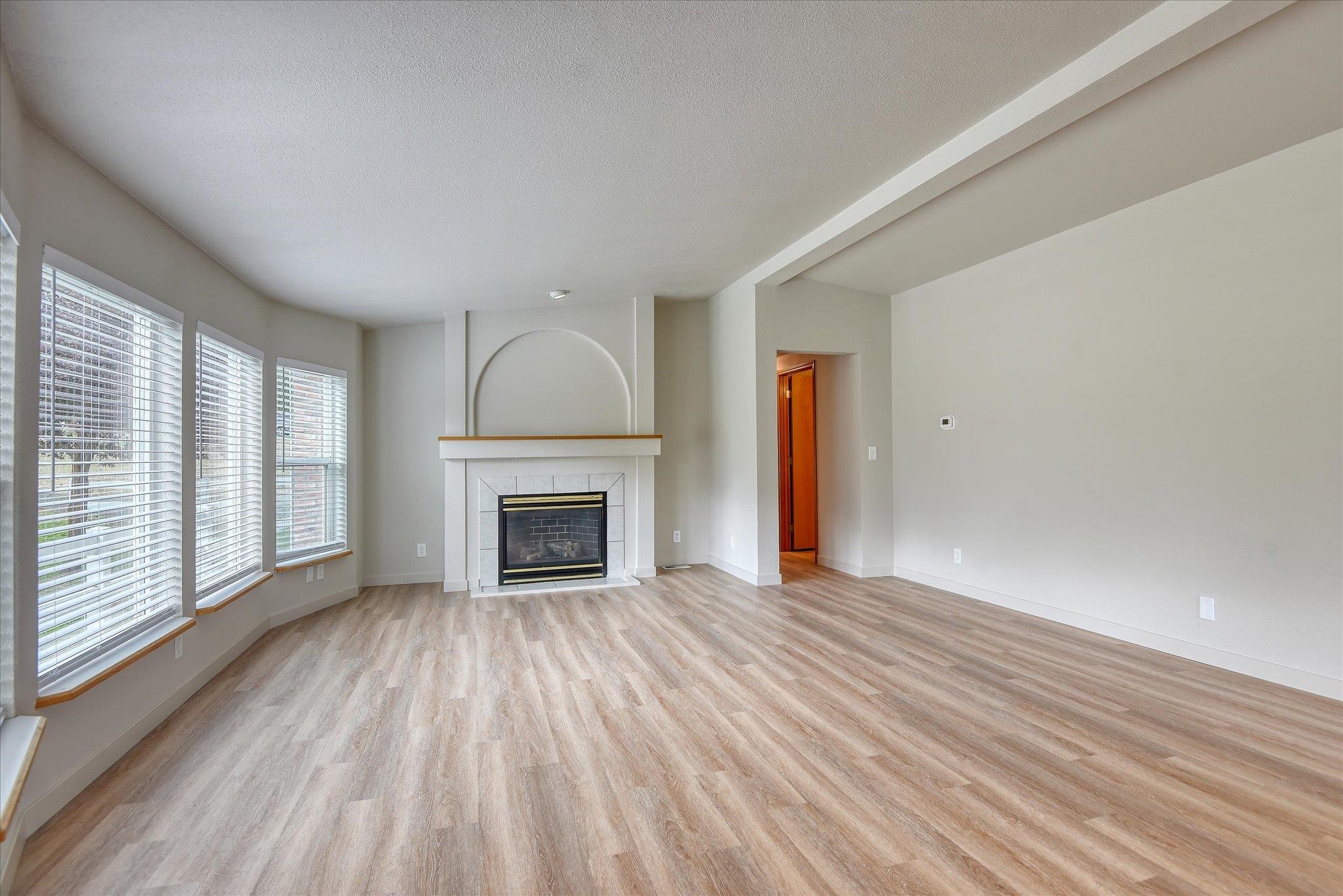 18318 N Atlantic Rd - Photo 2