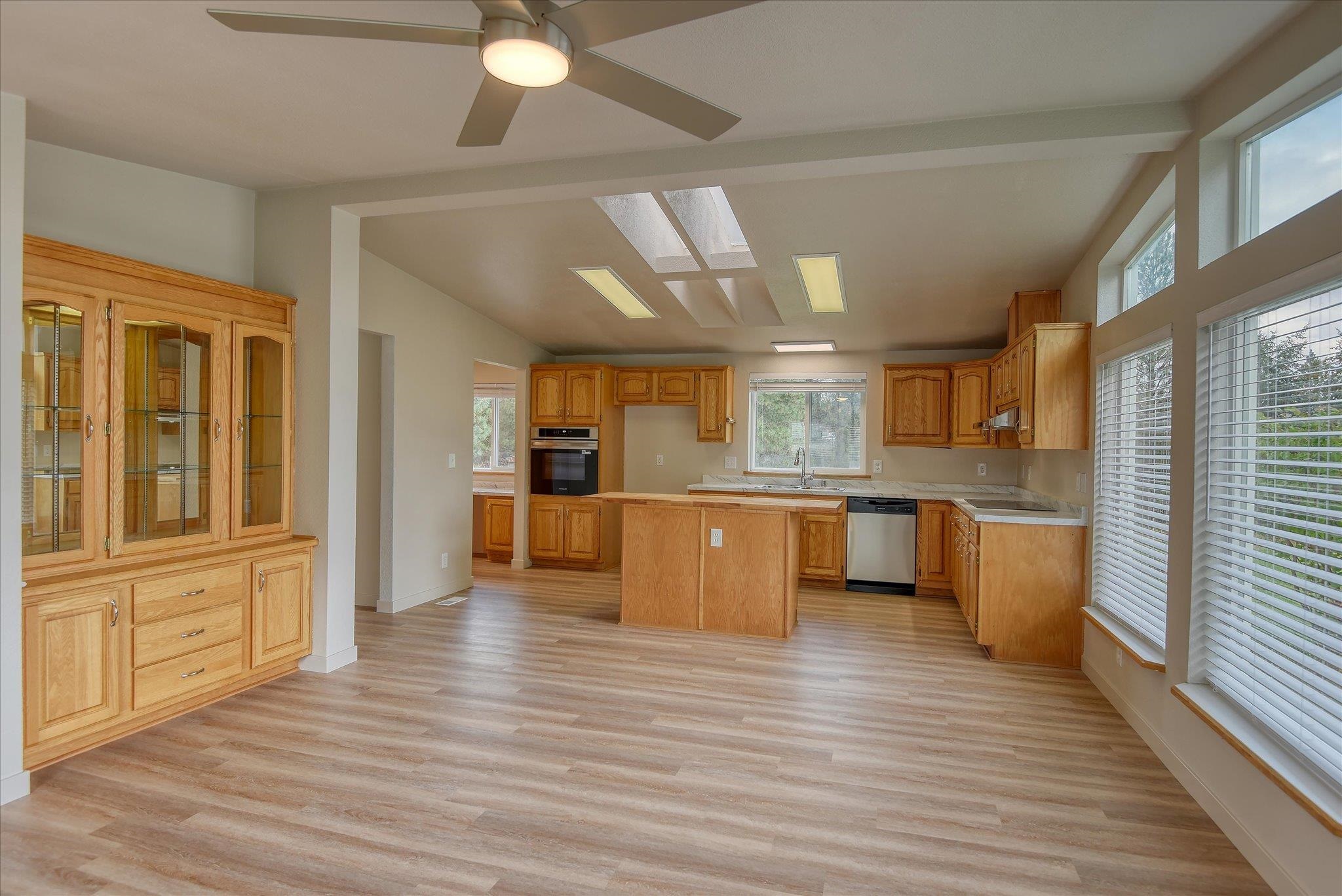 18318 N Atlantic Rd - Photo 8