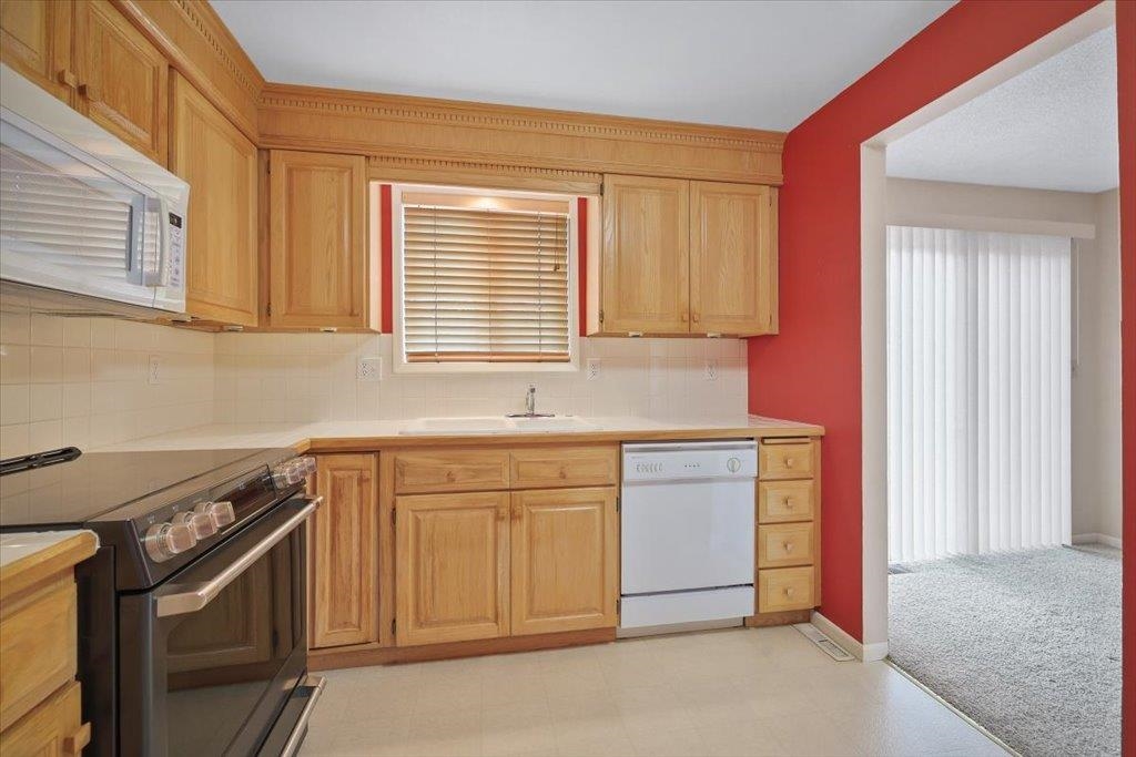 2211 W Hazard Rd - Photo 8