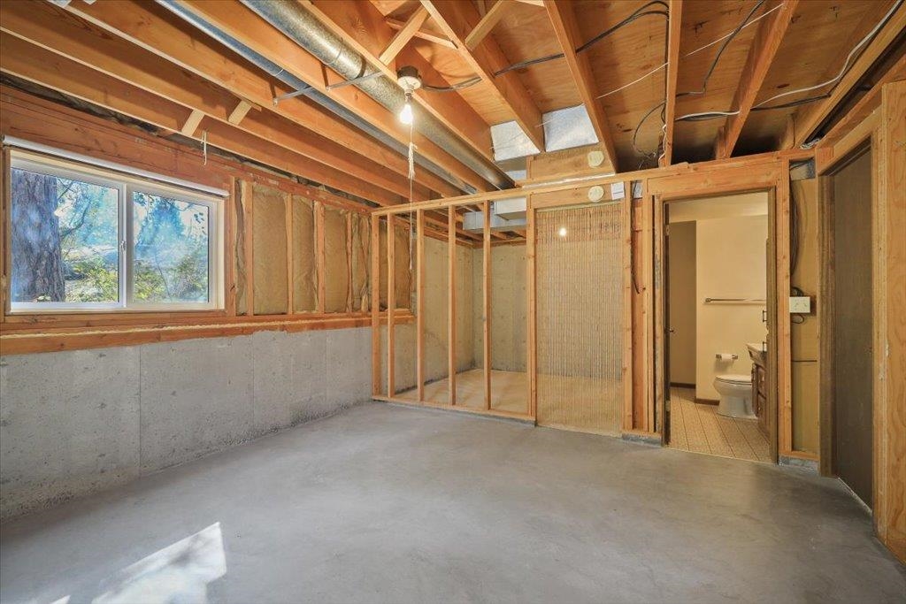 2211 W Hazard Rd - Photo 20