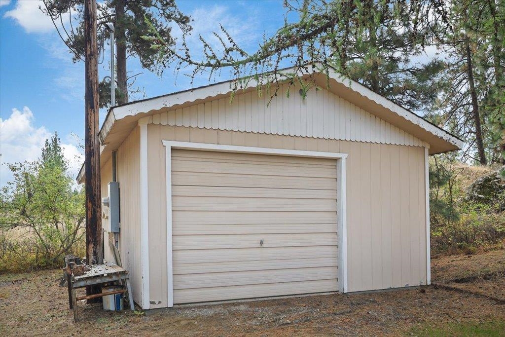 2211 W Hazard Rd - Photo 28