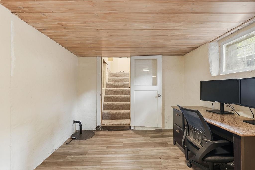 1423 E 36th Ave - Photo 18