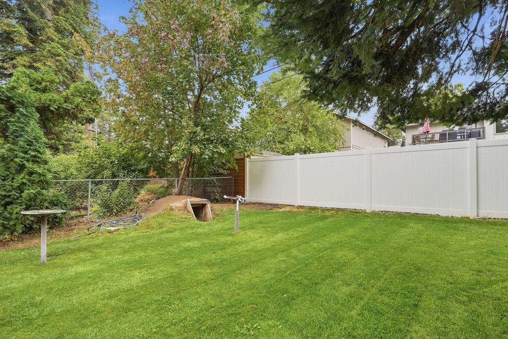 1423 E 36th Ave - Photo 30