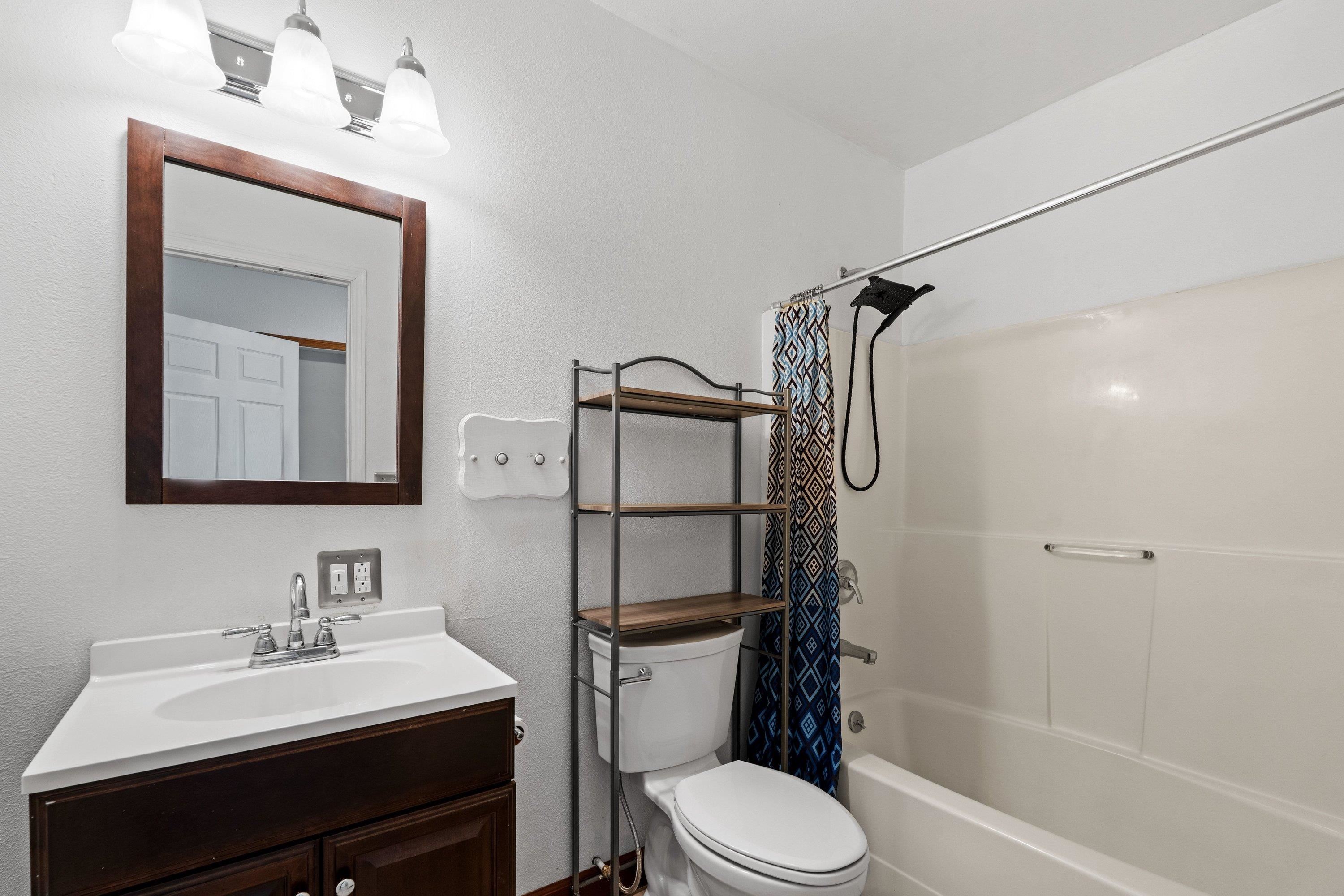 2324 W Everett Ave - Photo 17