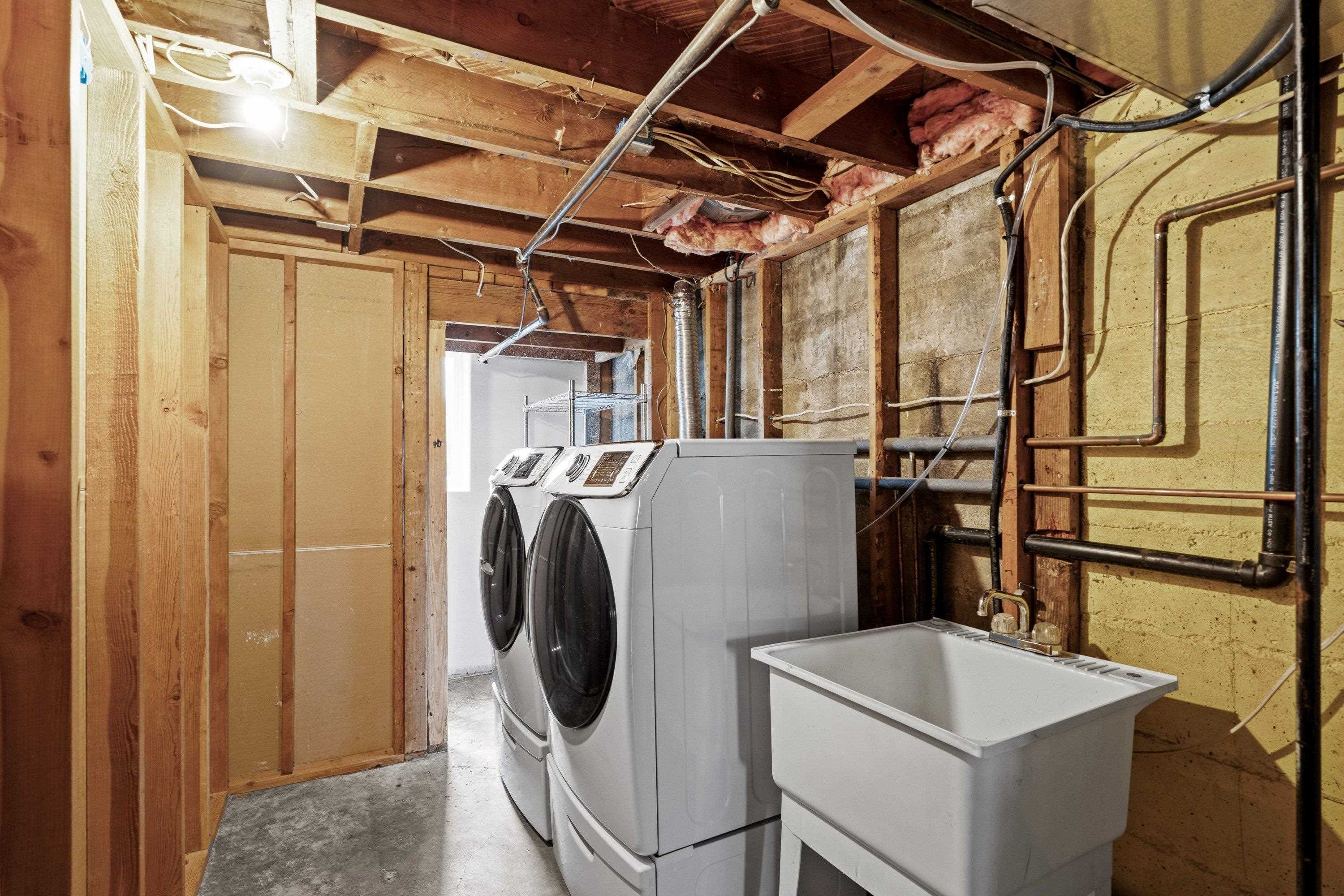 2324 W Everett Ave - Photo 30