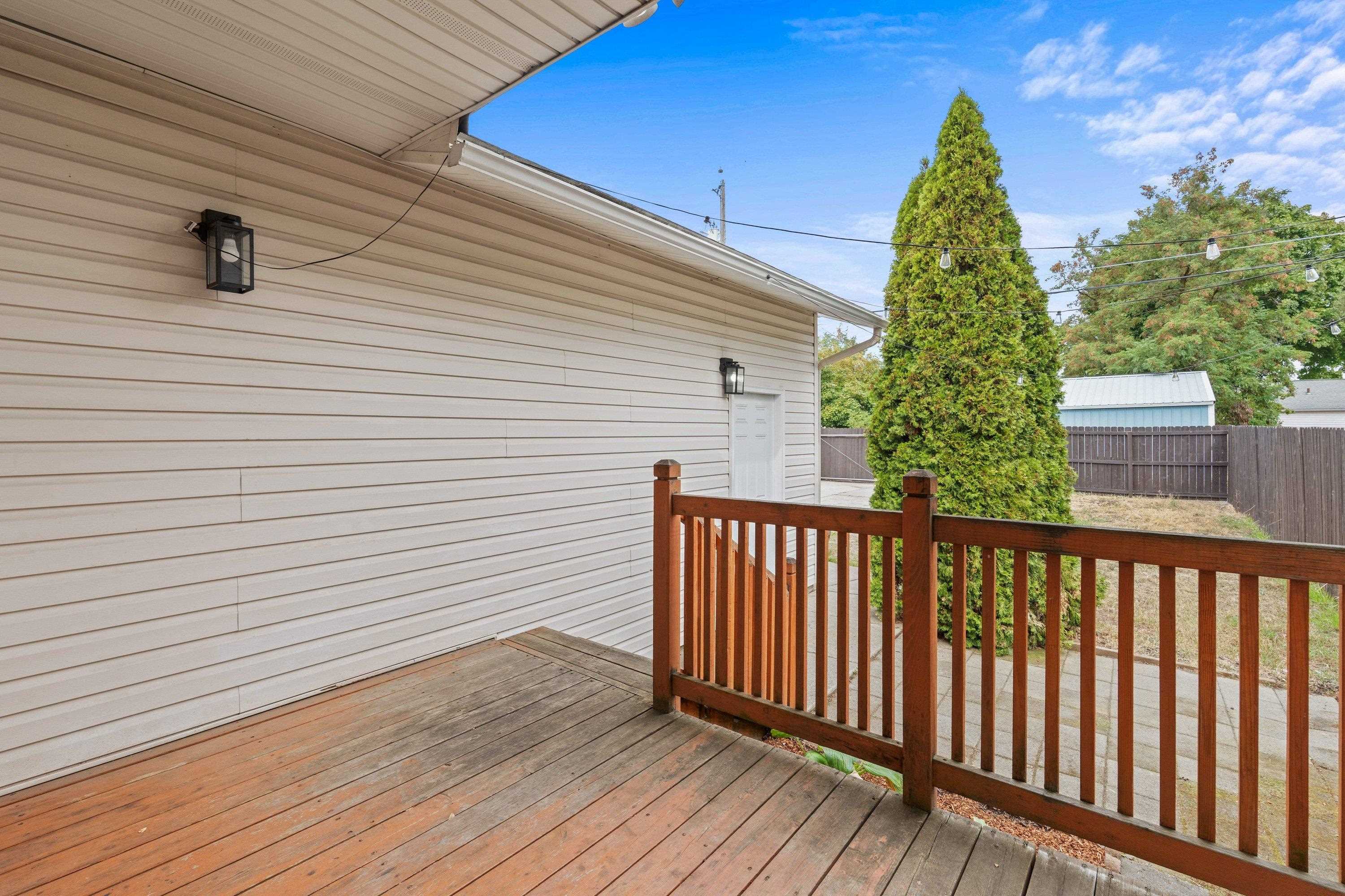 2324 W Everett Ave - Photo 33