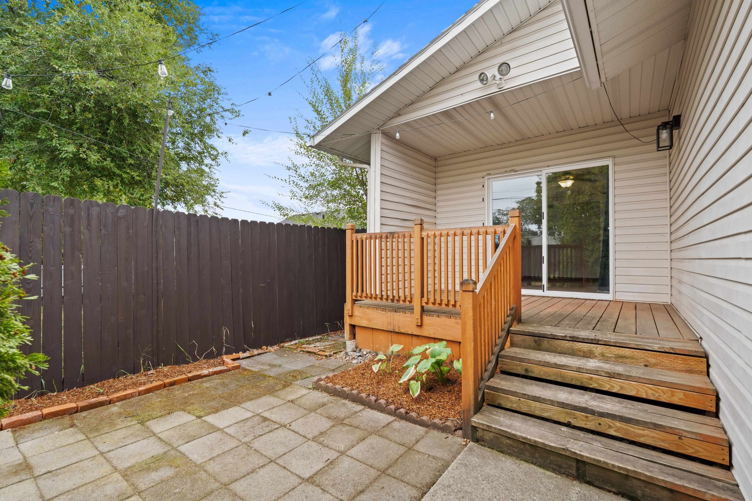 2324 W Everett Ave - Photo 34