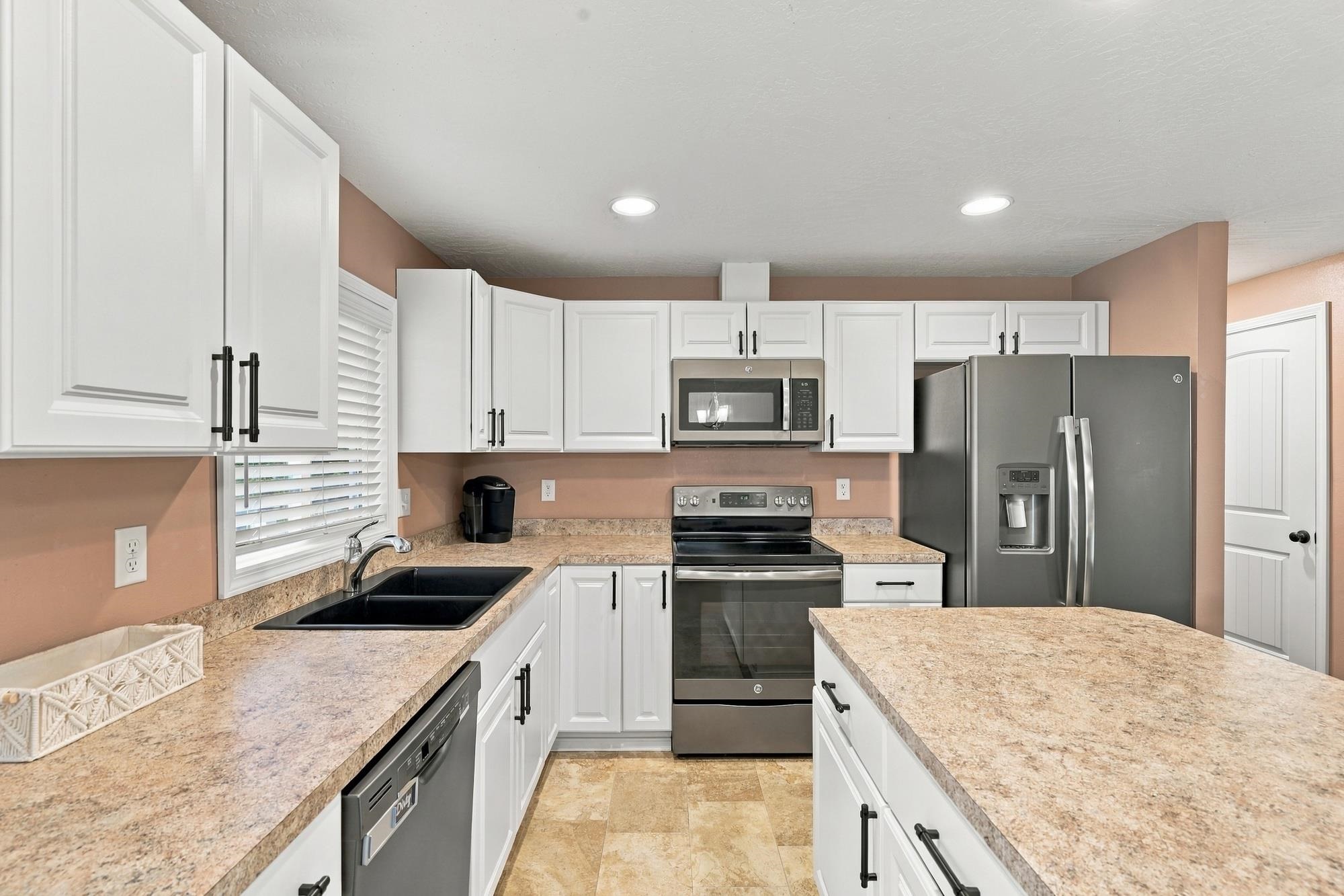 3610 N Ferrall St - Photo 9