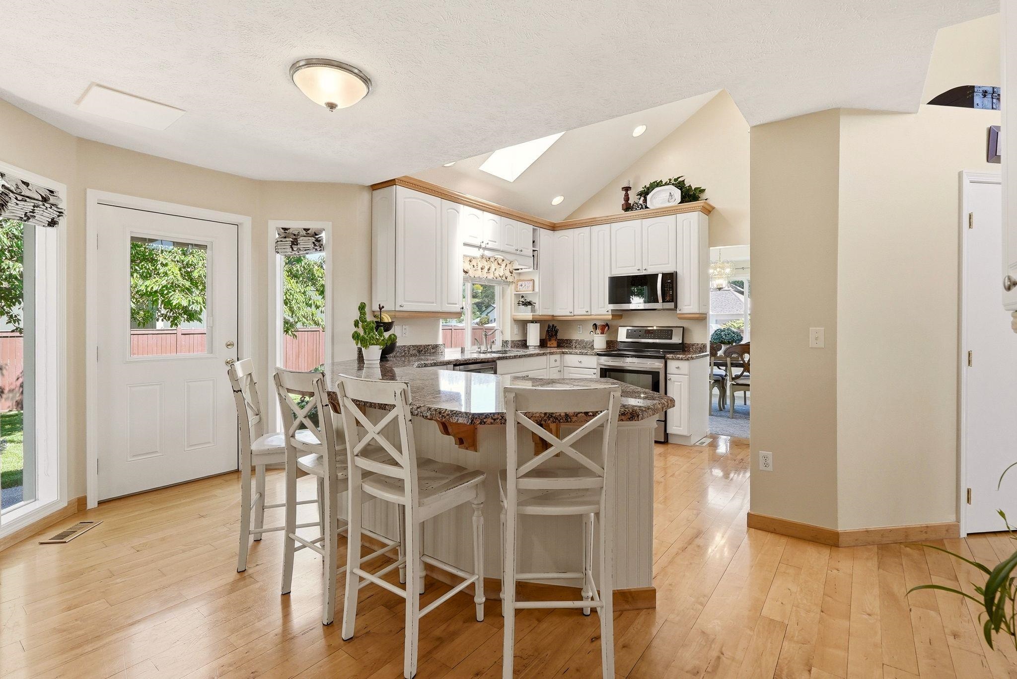 1925 S Timberlane Dr - Photo 19