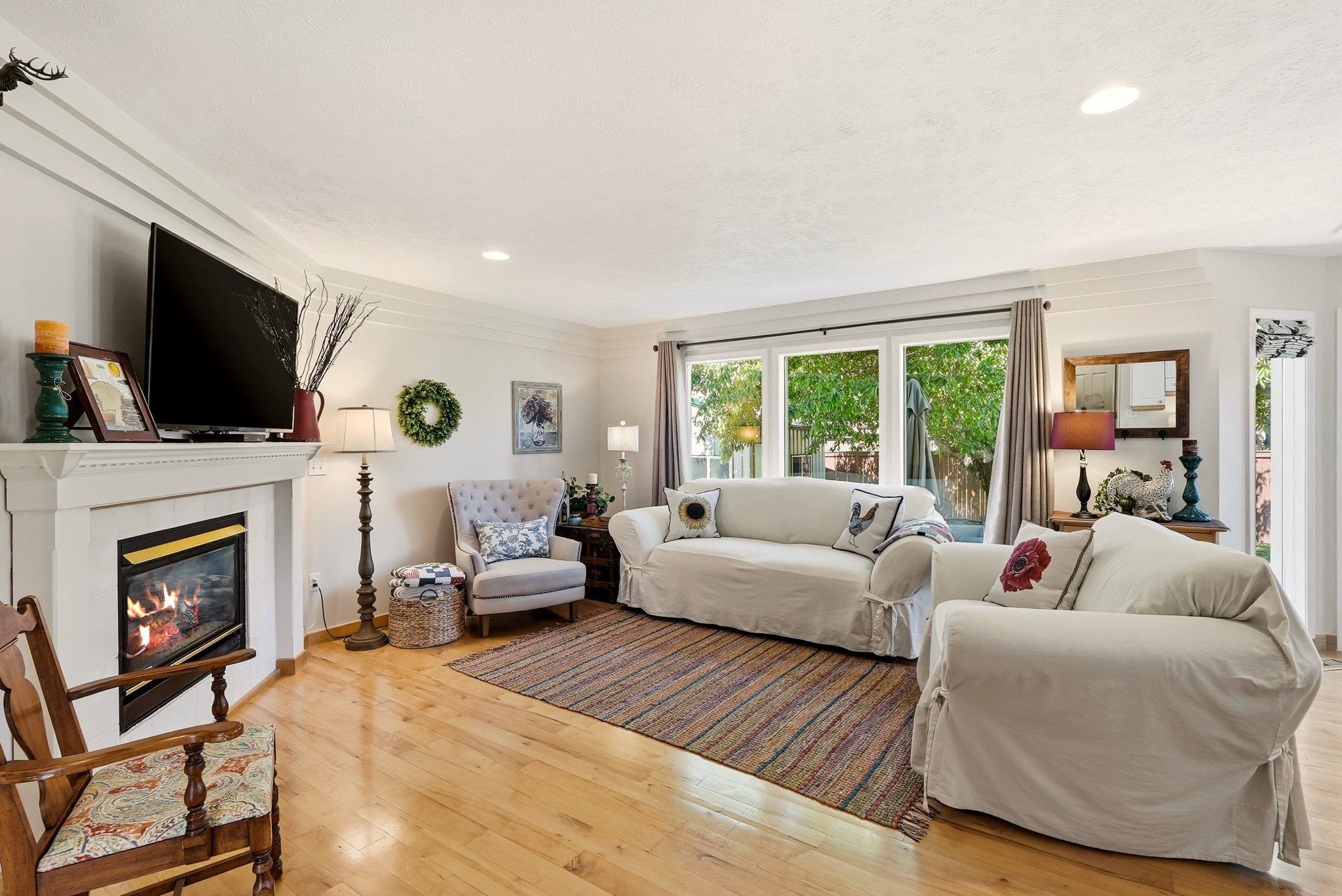 1925 S Timberlane Dr - Photo 24