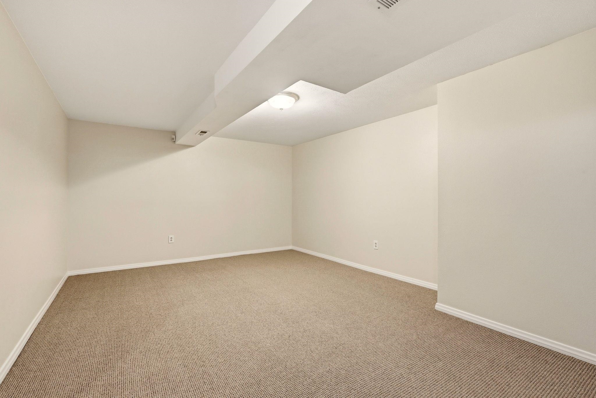 1925 S Timberlane Dr - Photo 38