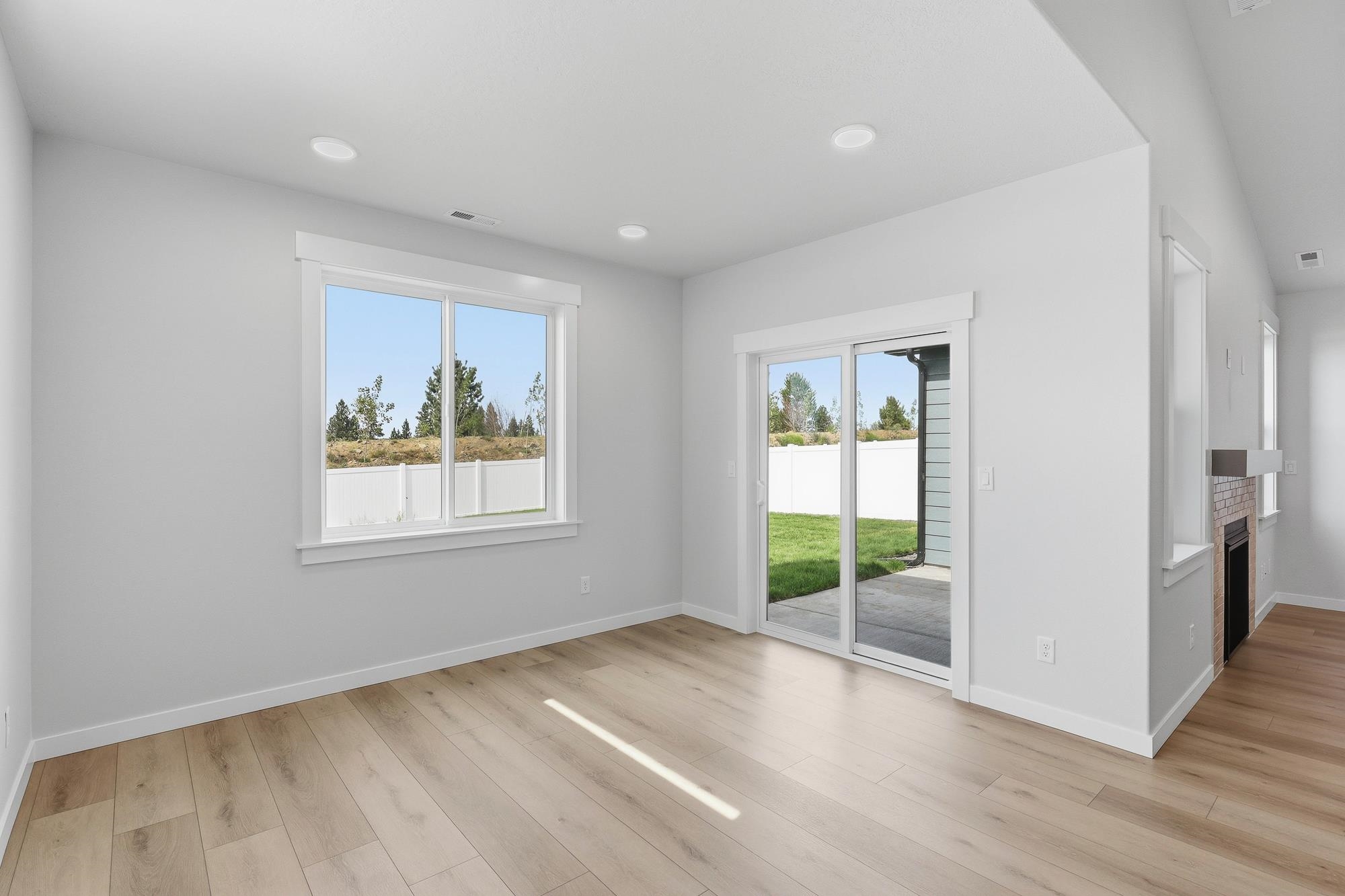 1536 W 67th Ave - Photo 5