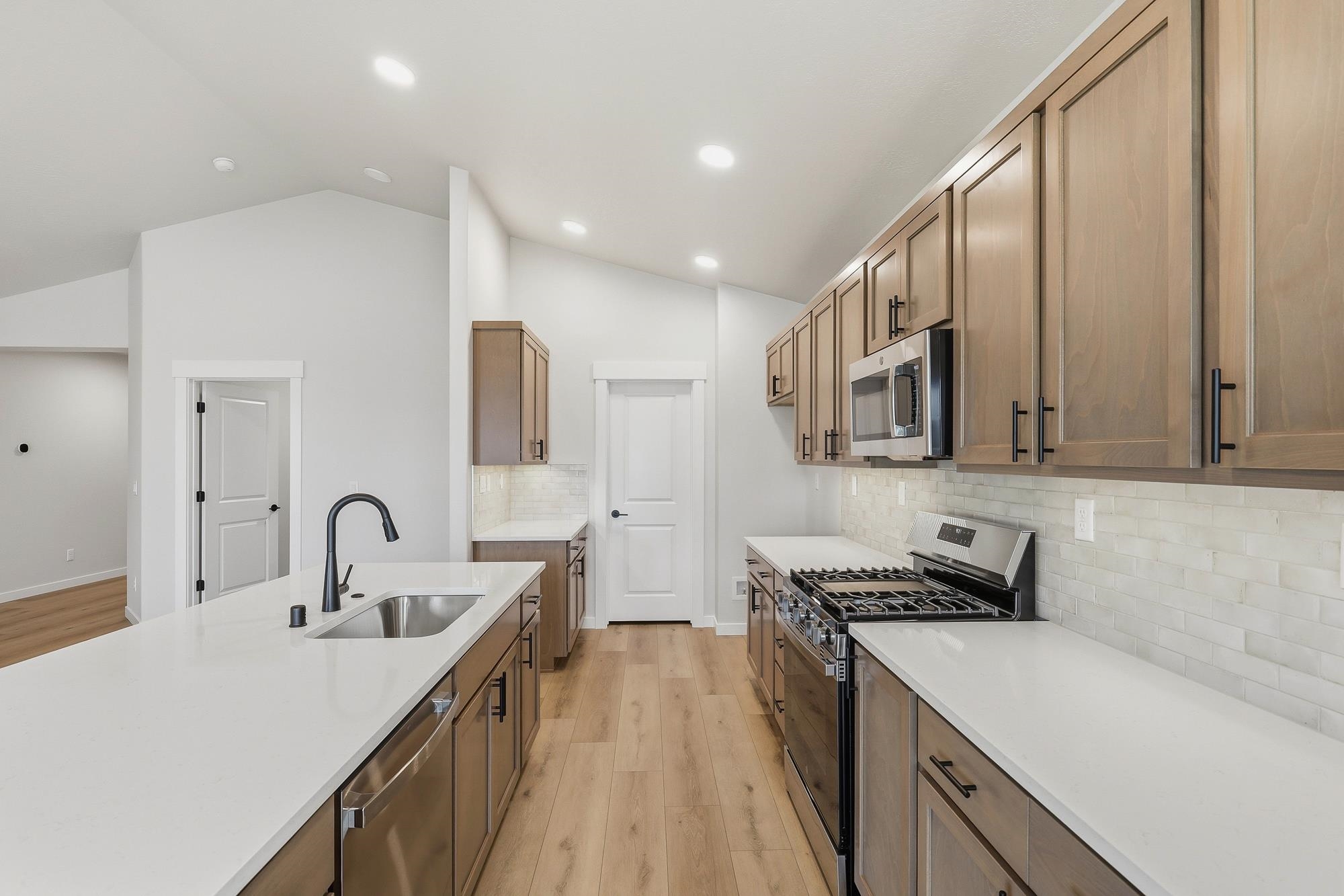 1536 W 67th Ave - Photo 7