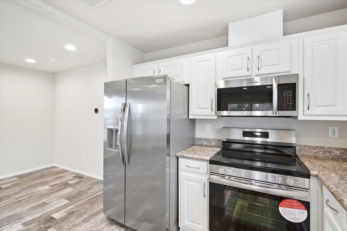11920 E Mansfield Ave - Photo 11