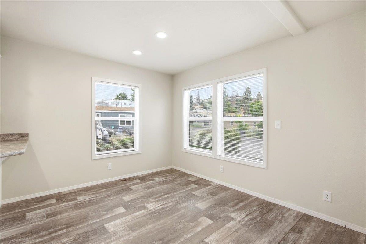 11920 E Mansfield Ave - Photo 12