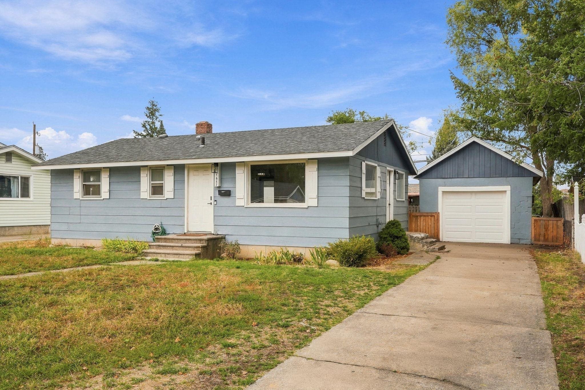 1647 E Decatur Ave - Photo 1