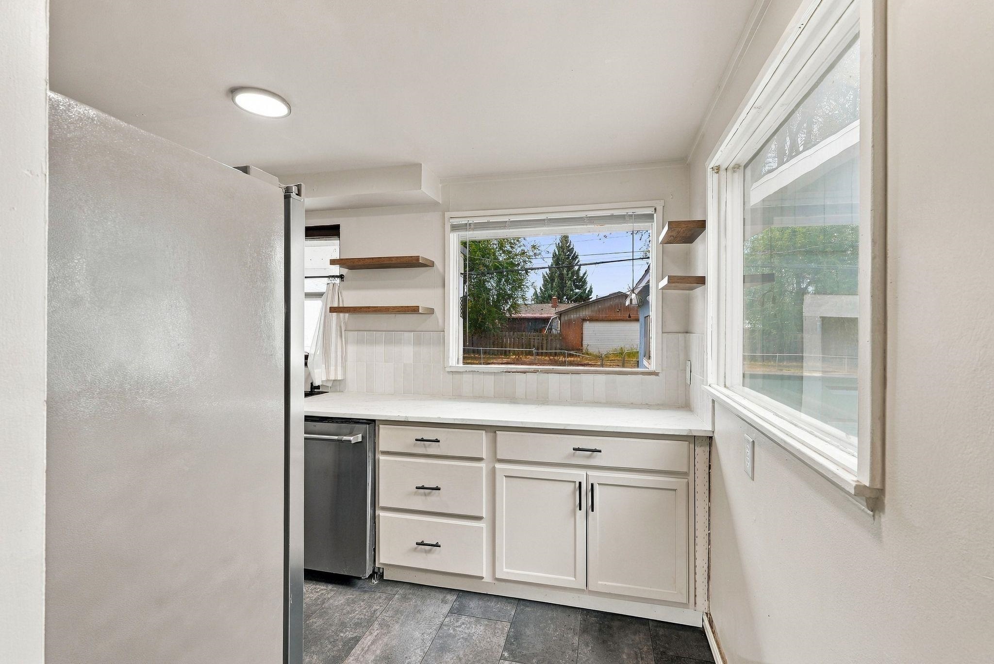 1647 E Decatur Ave - Photo 11