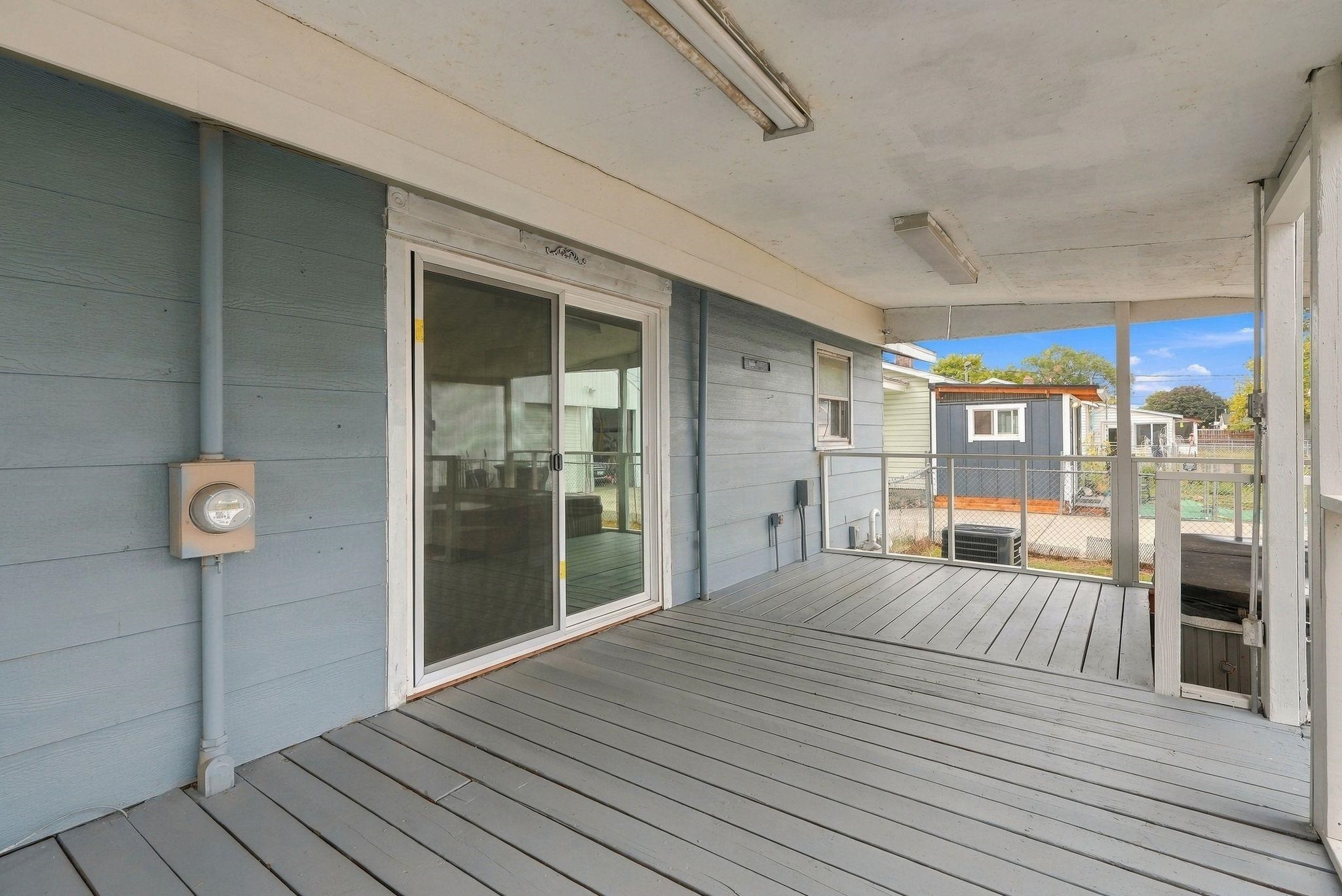 1647 E Decatur Ave - Photo 30