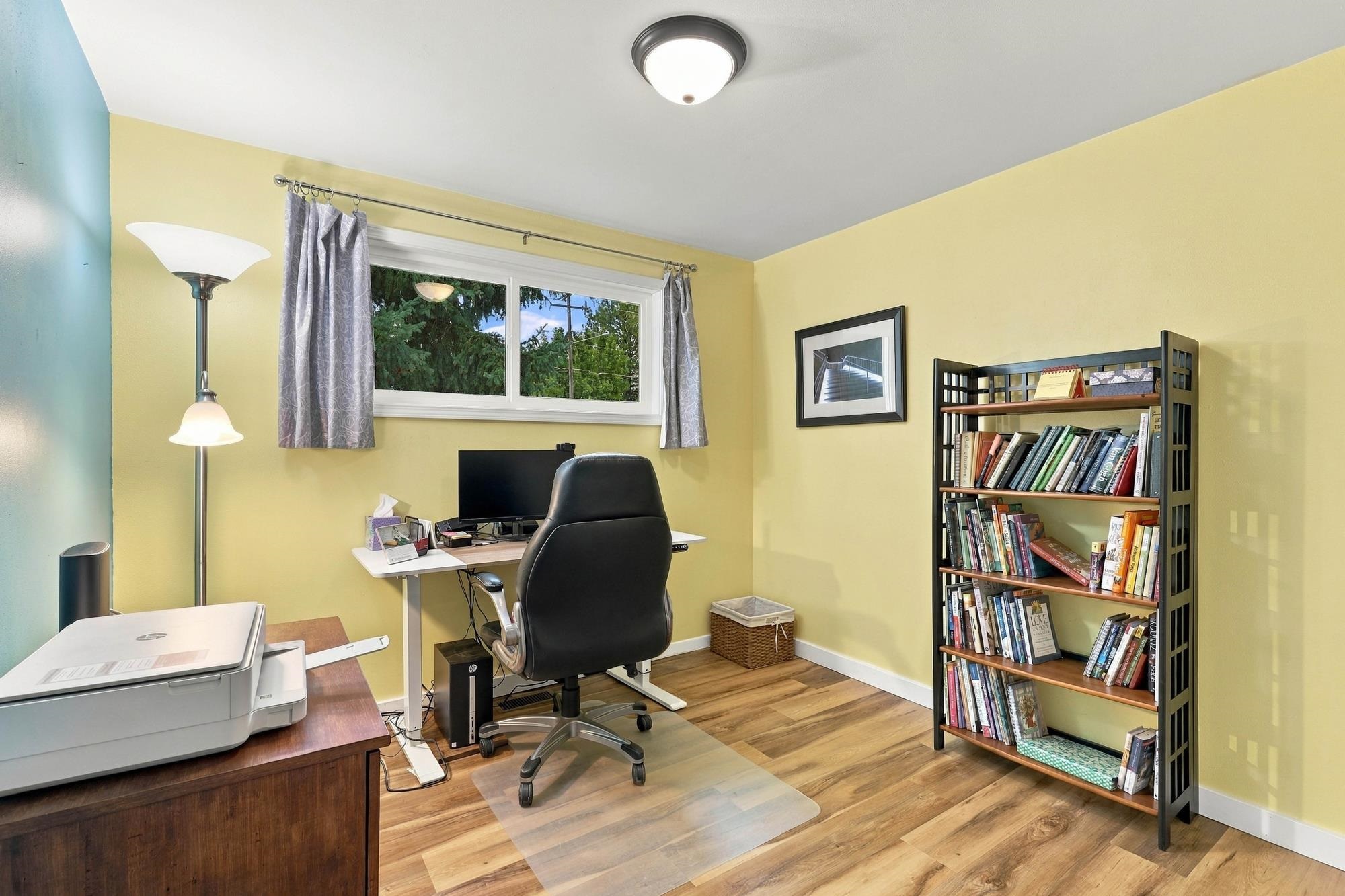 2524 S Pines Rd - Photo 17