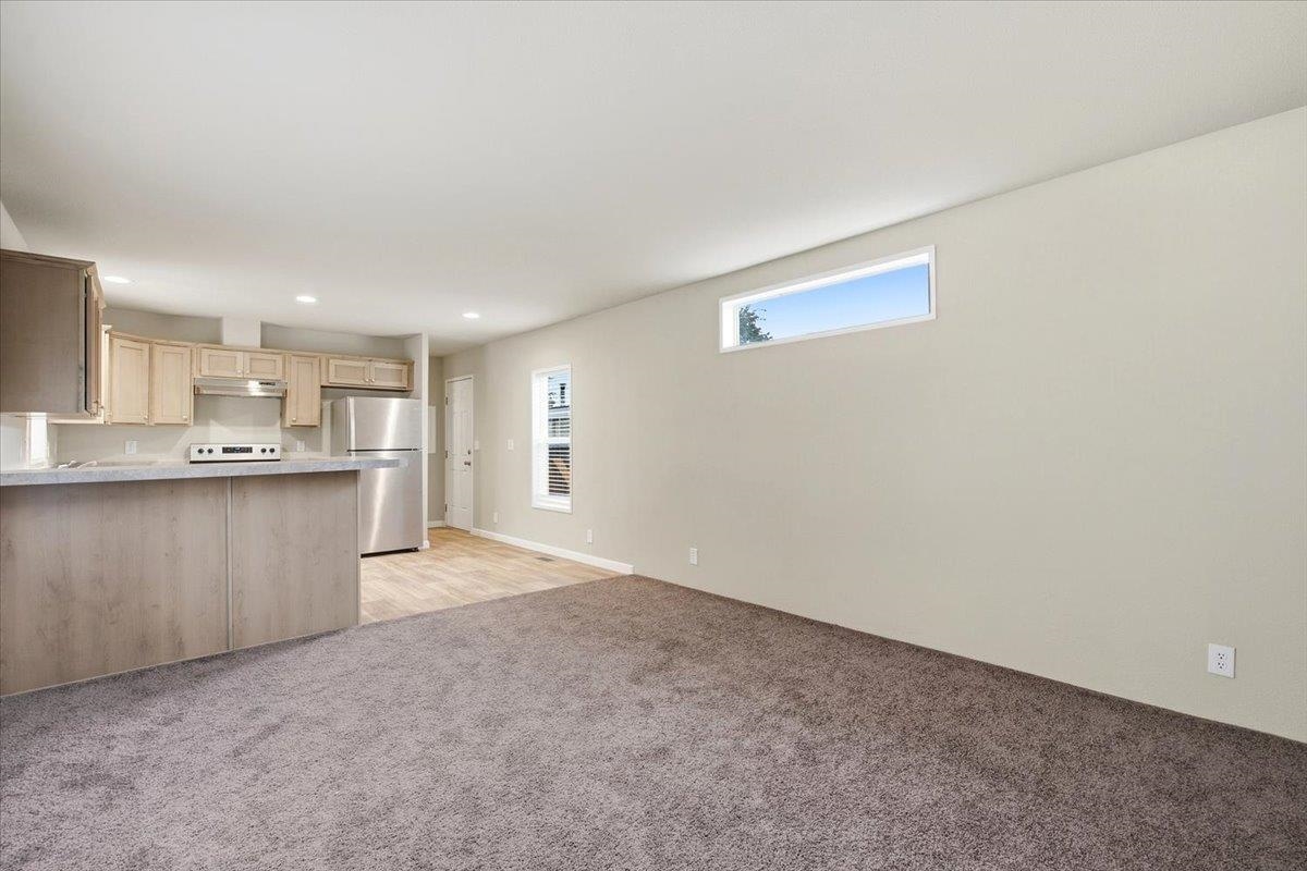 11920 E Mansfield Ave - Photo 6