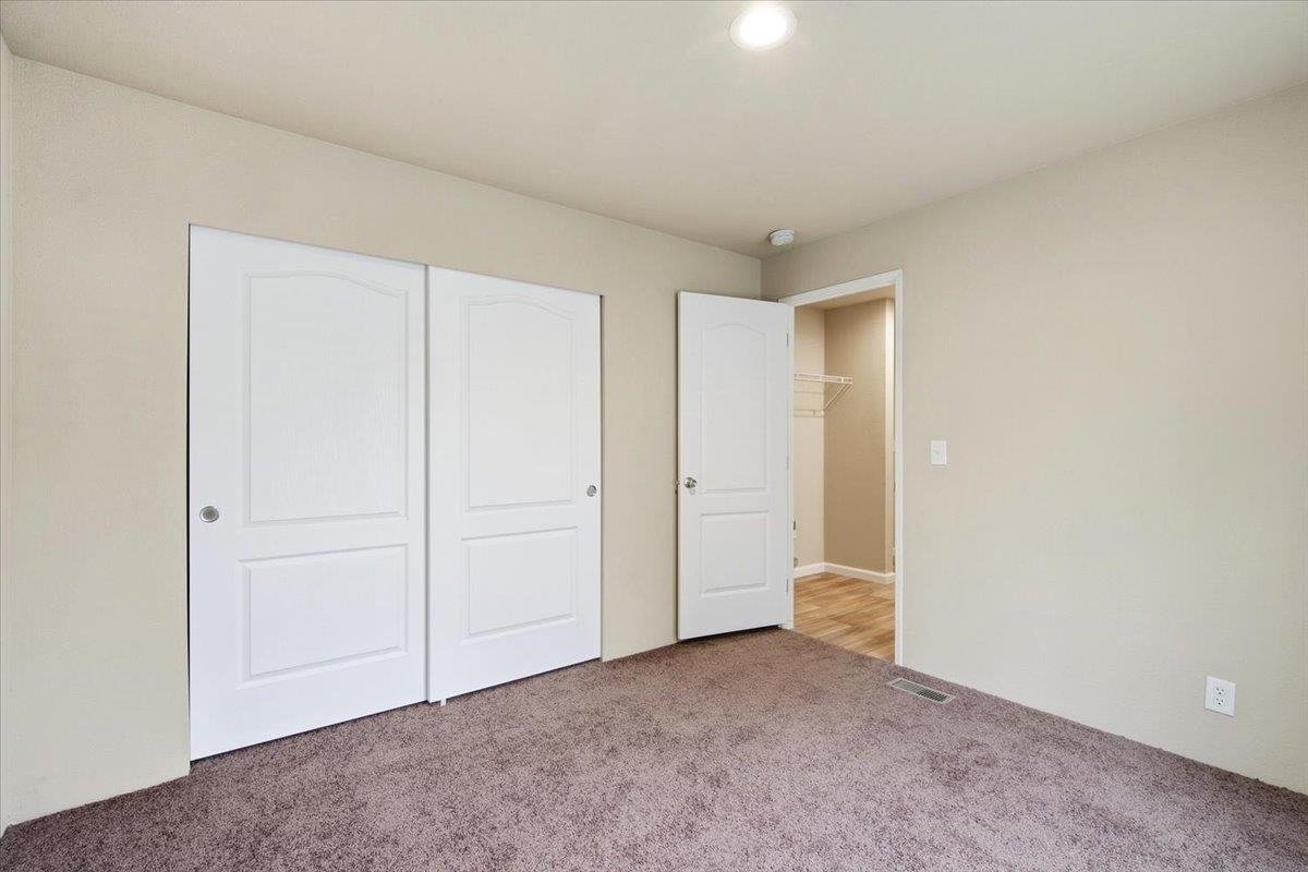 11920 E Mansfield Ave - Photo 16