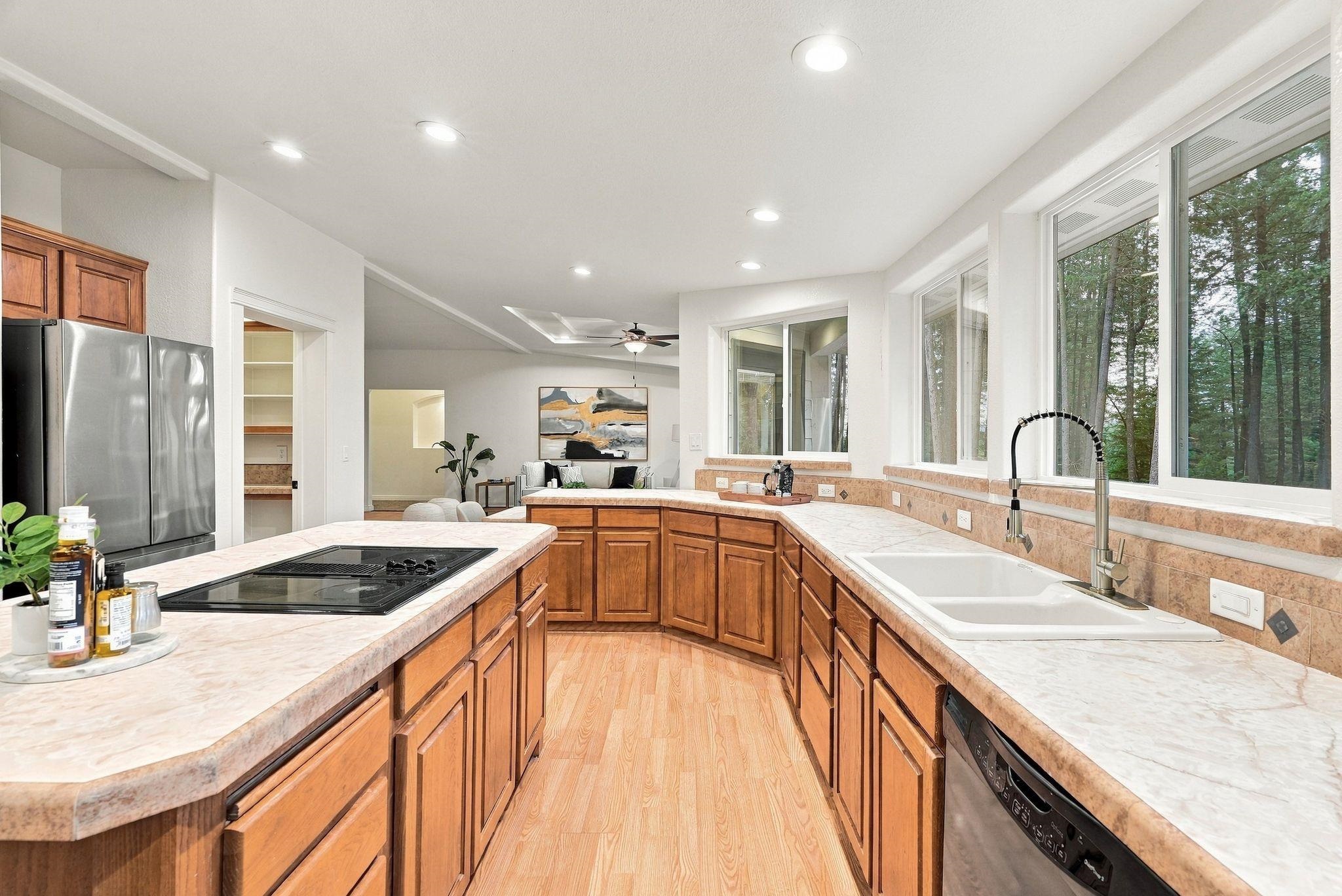 10927 E Halliday Rd - Photo 7