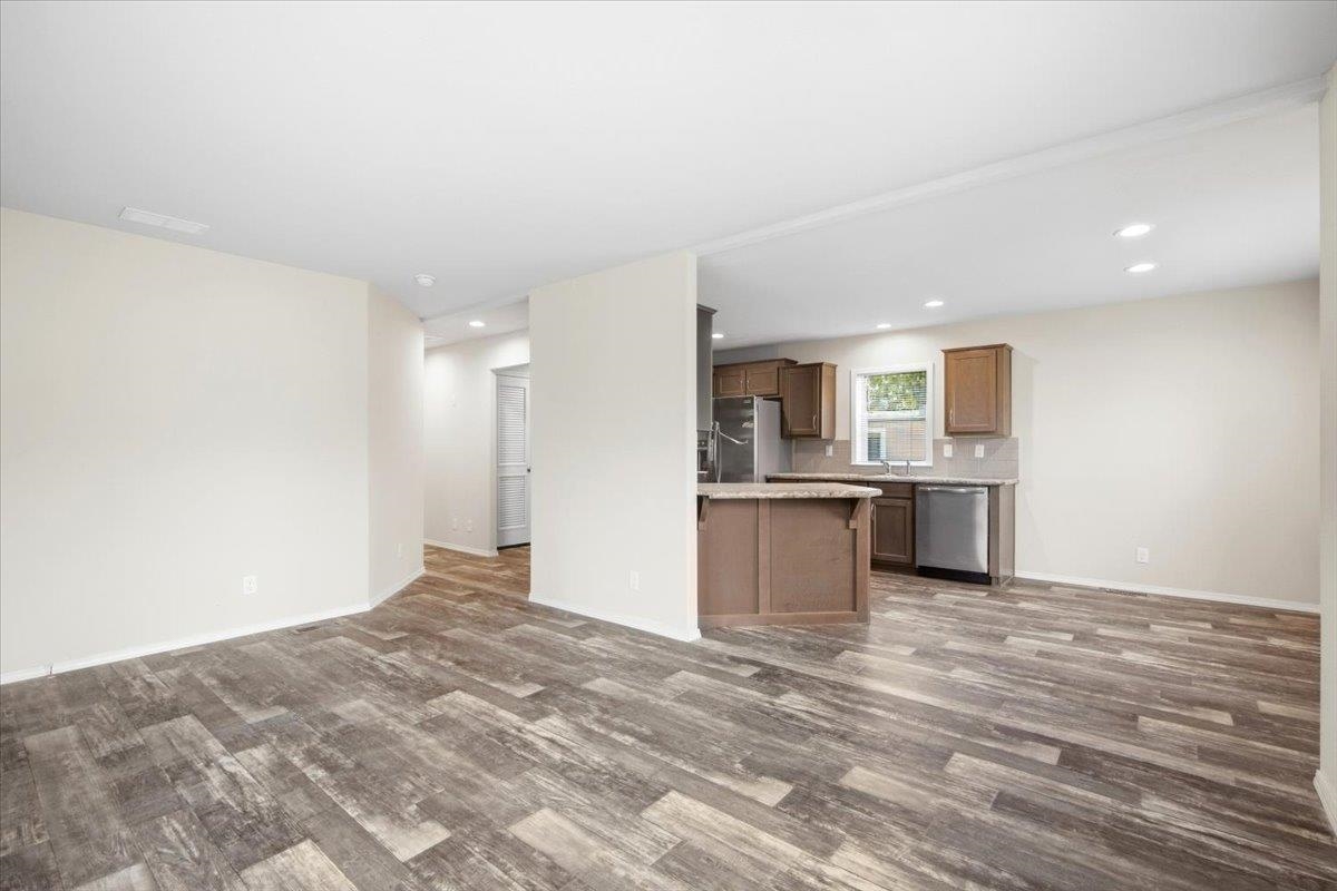 11920 E Mansfield Ave - Photo 9