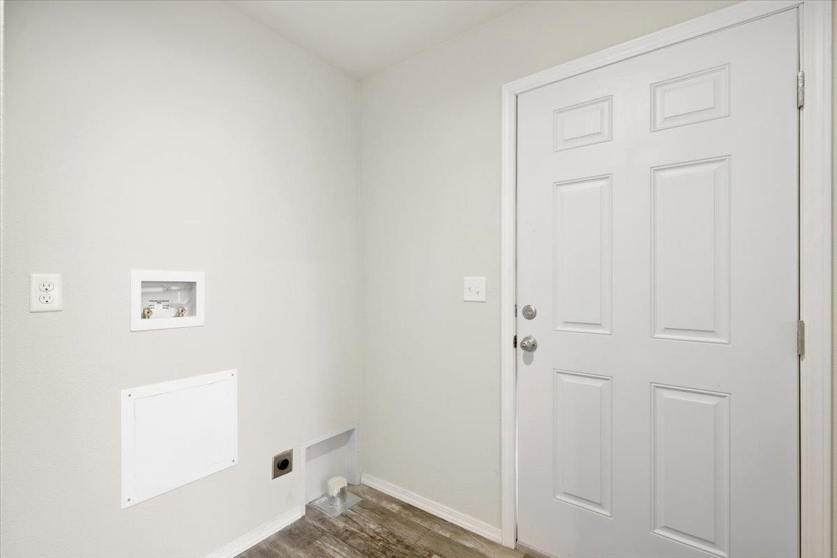 11920 E Mansfield Ave - Photo 24