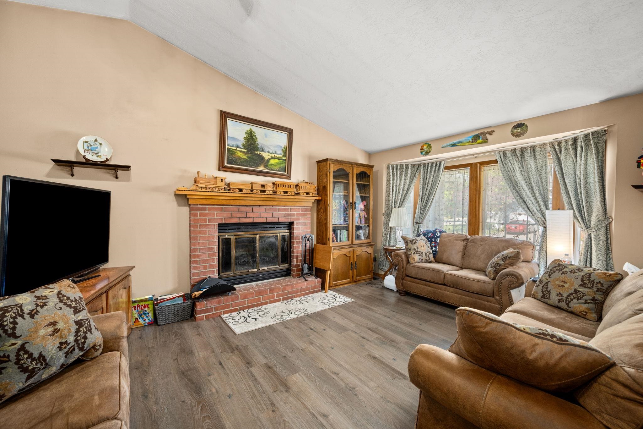 4637 W Shawnee Ave - Photo 7