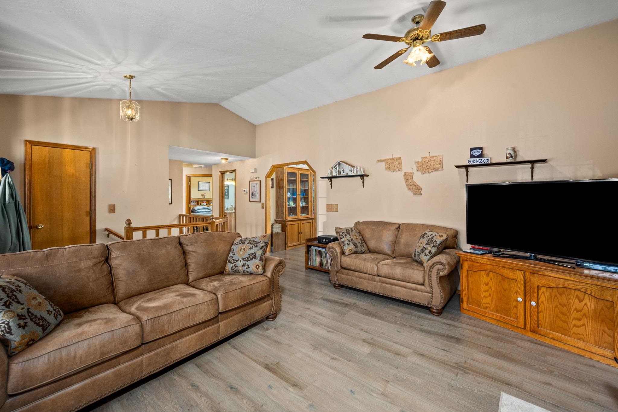 4637 W Shawnee Ave - Photo 9
