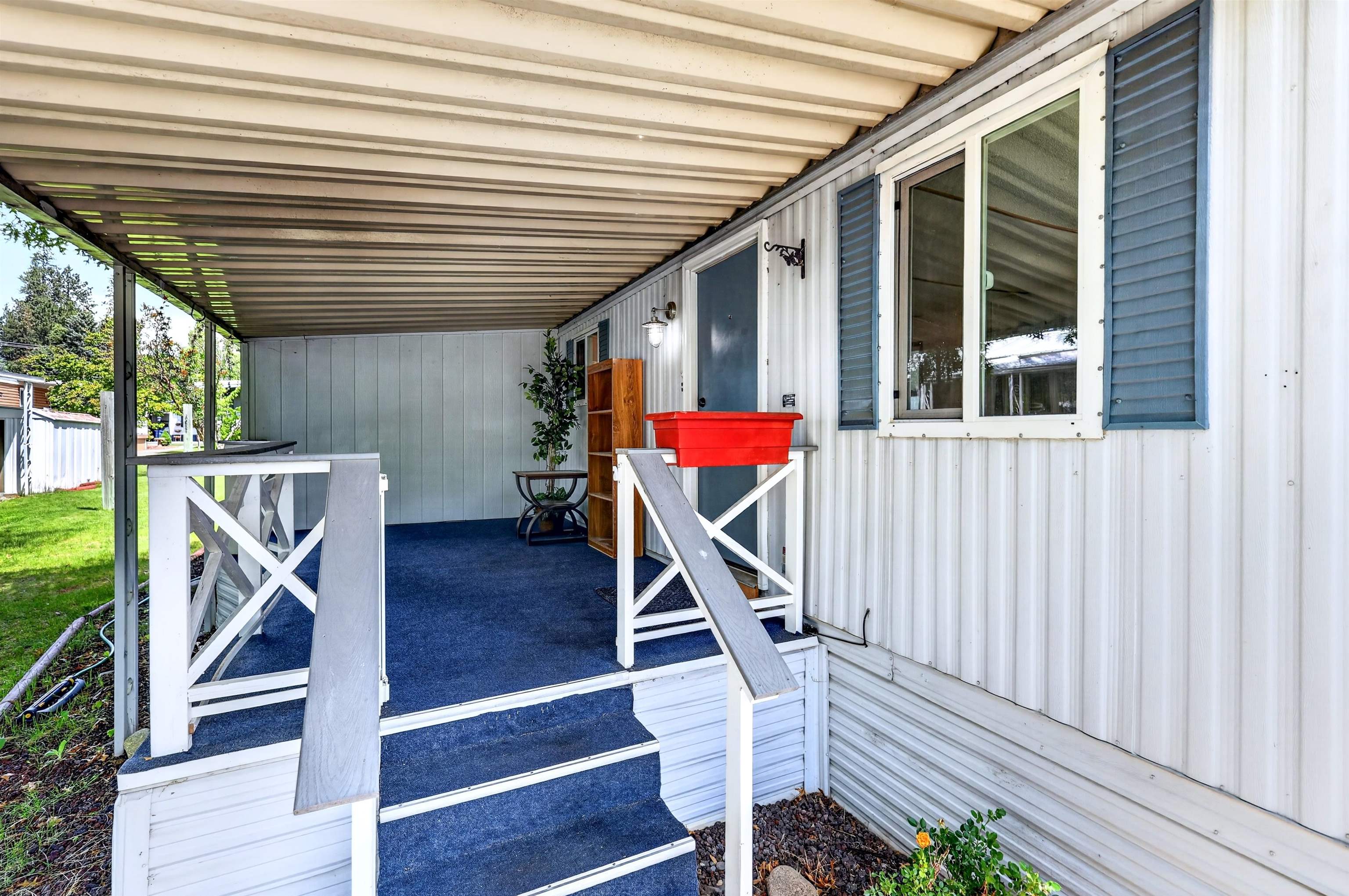 208 S Neyland Rd - Photo 9