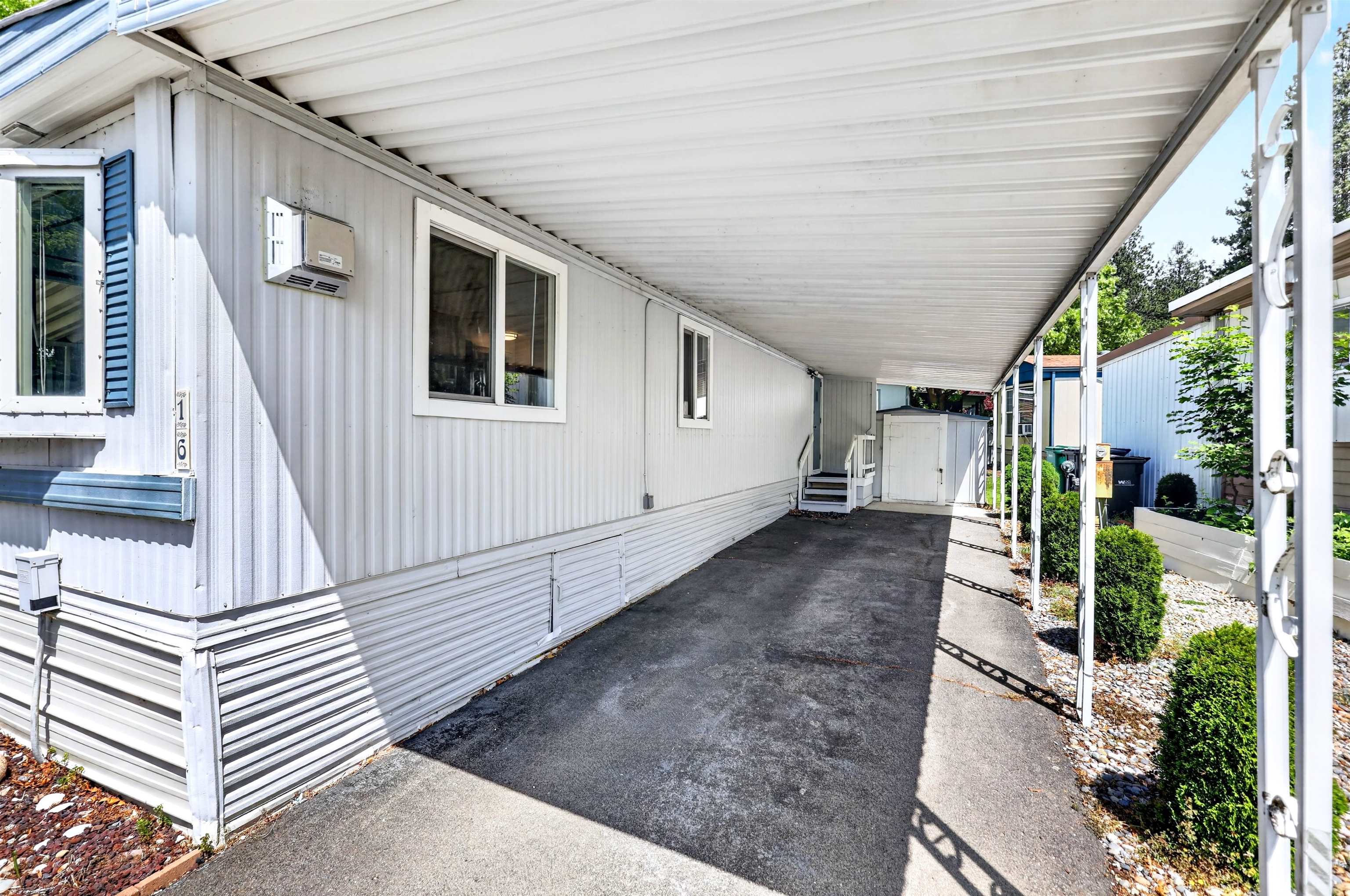 208 S Neyland Rd - Photo 22