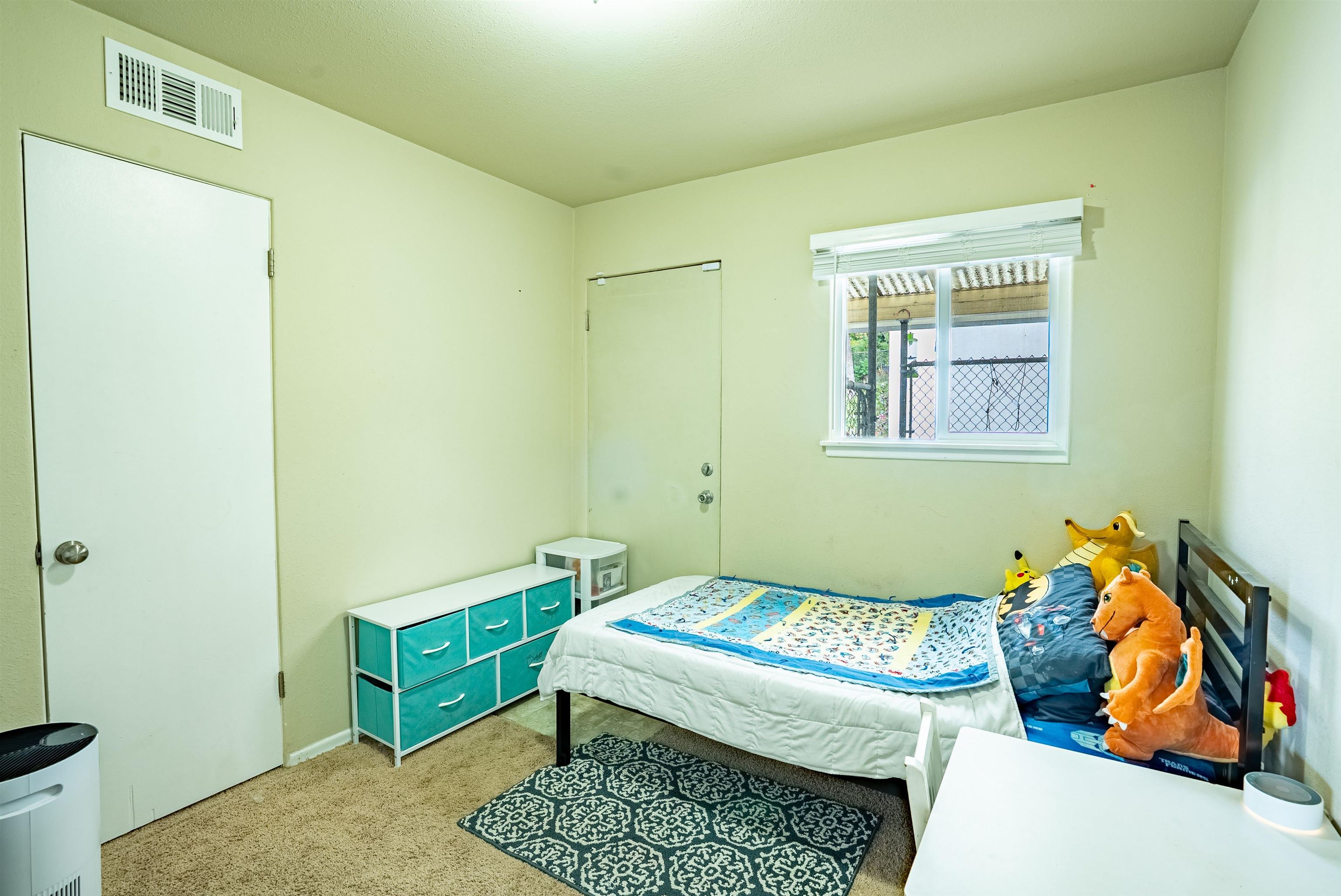 1201 E 36th Ave - Photo 19
