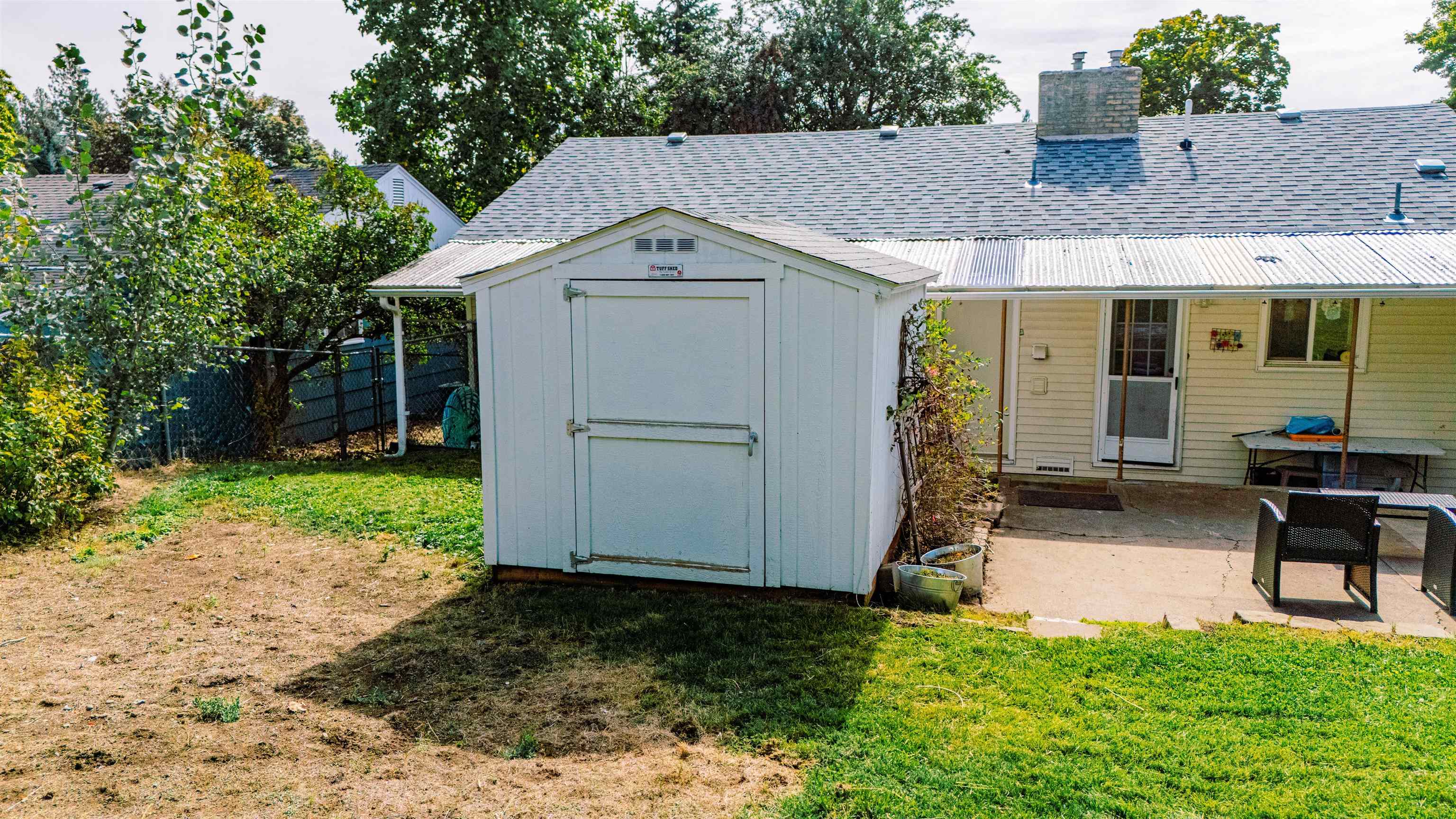 1201 E 36th Ave - Photo 22