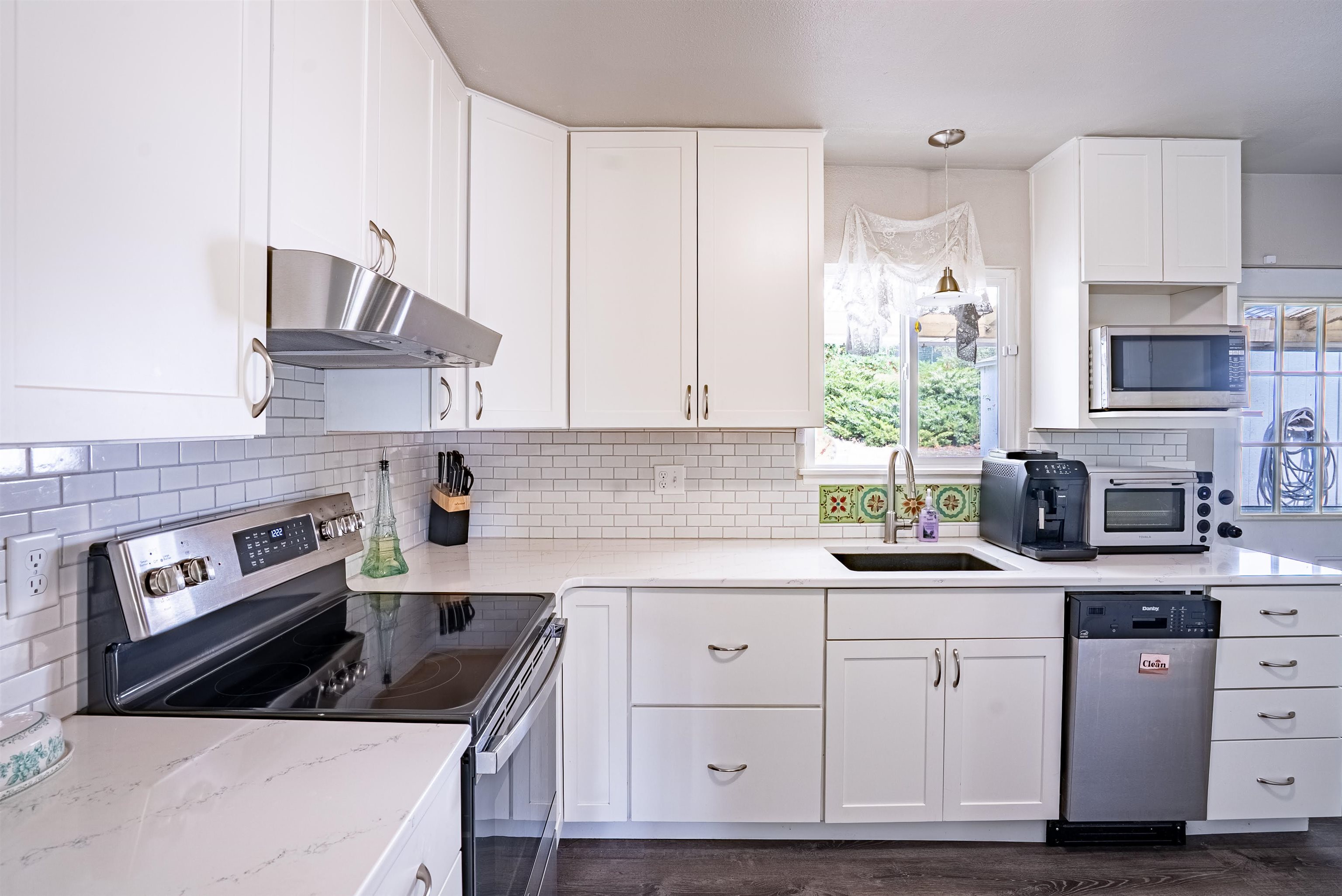 1201 E 36th Ave - Photo 12
