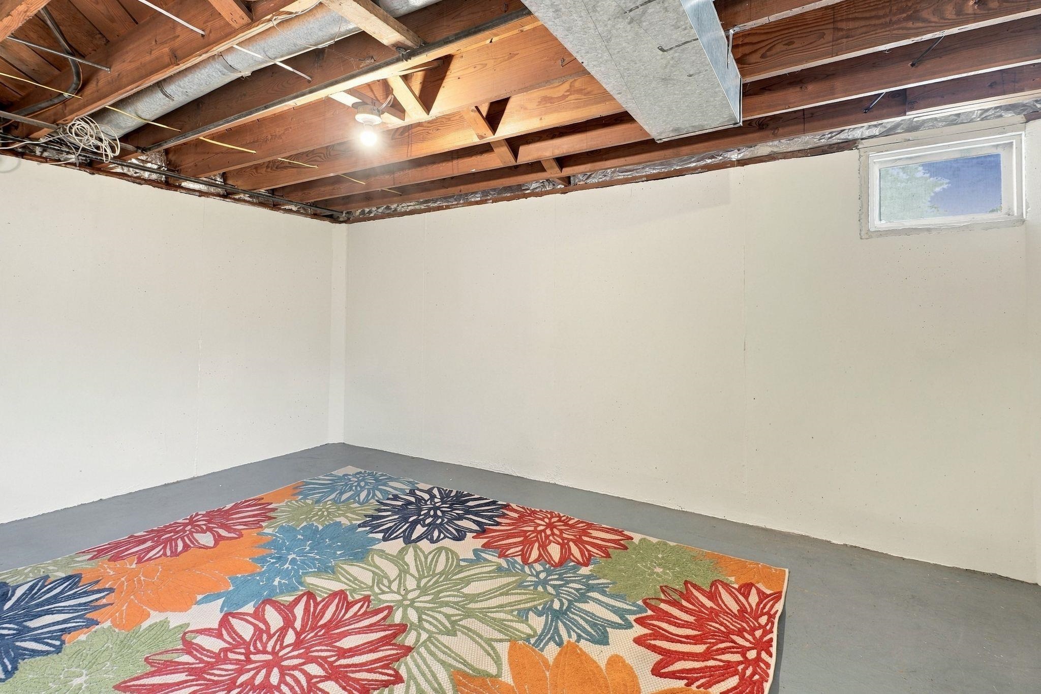 2034 S FREYA St - Photo 27