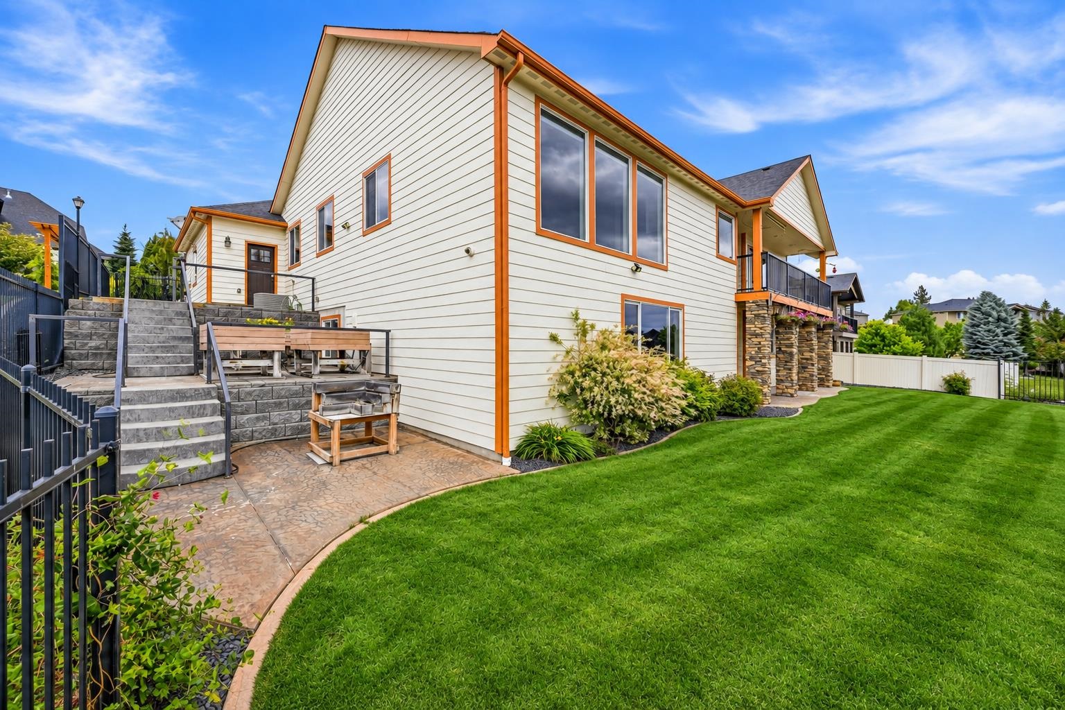 8604 E Black Oak Ln - Photo 8