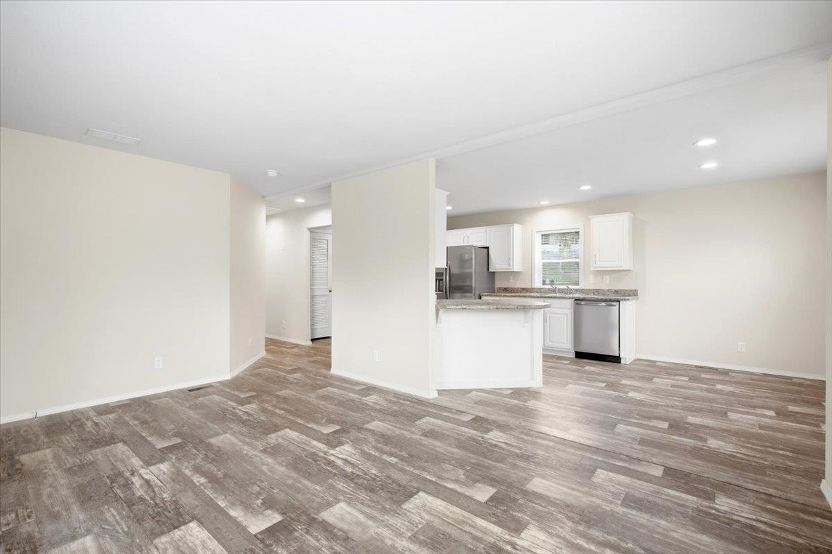 11920 E Mansfield Ave - Photo 7