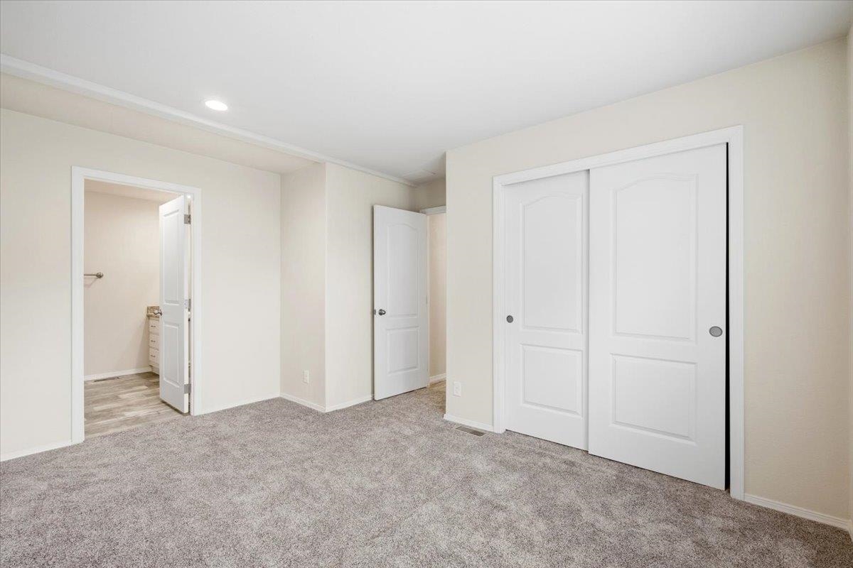 11920 E Mansfield Ave - Photo 16