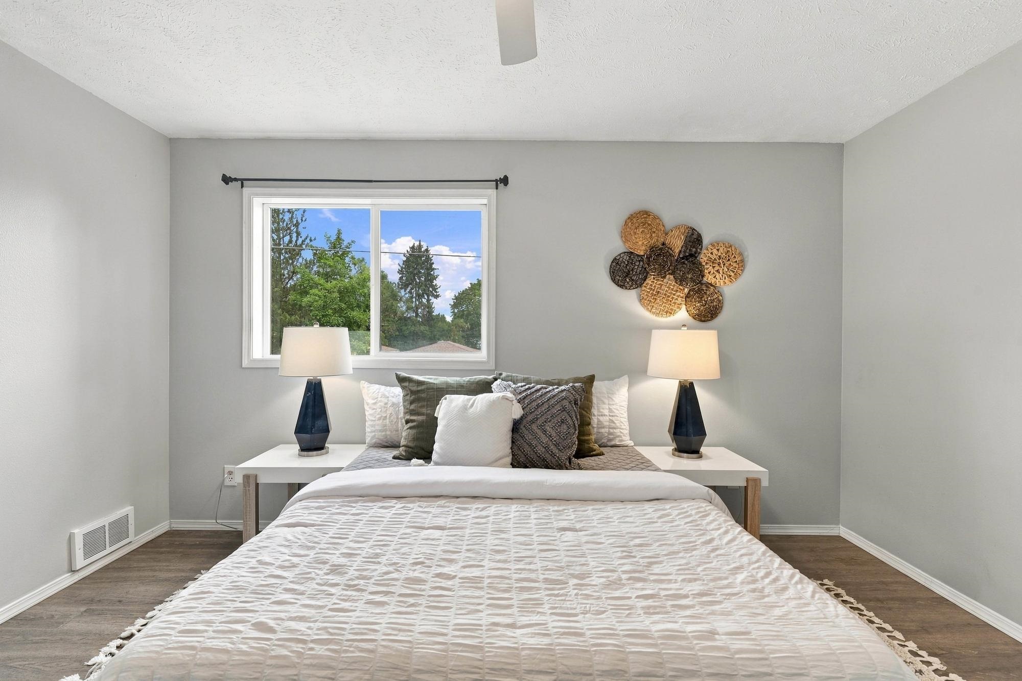 13216 E 12th Ave - Photo 12