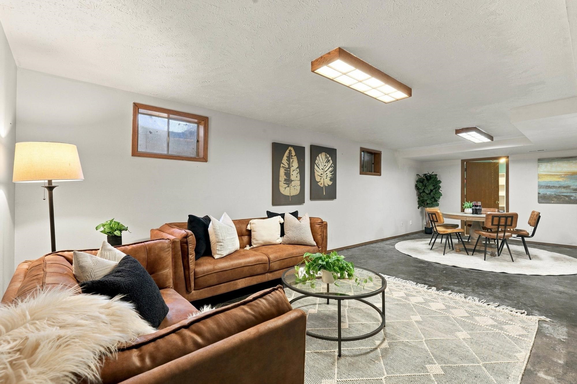 13216 E 12th Ave - Photo 21