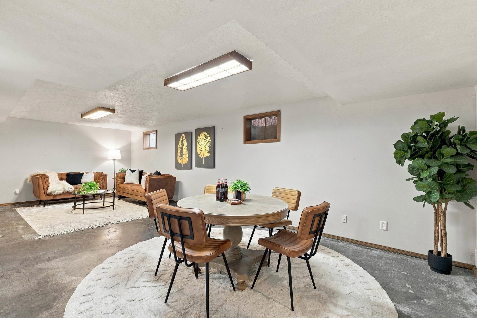13216 E 12th Ave - Photo 22