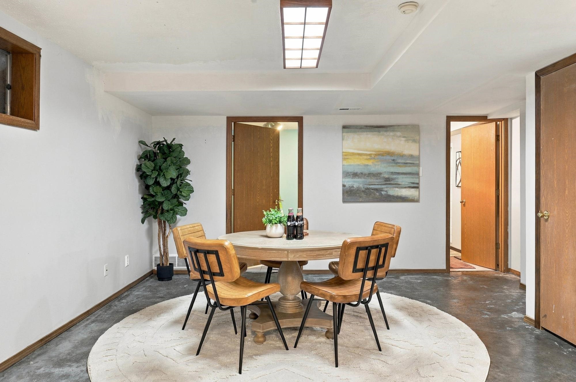 13216 E 12th Ave - Photo 23