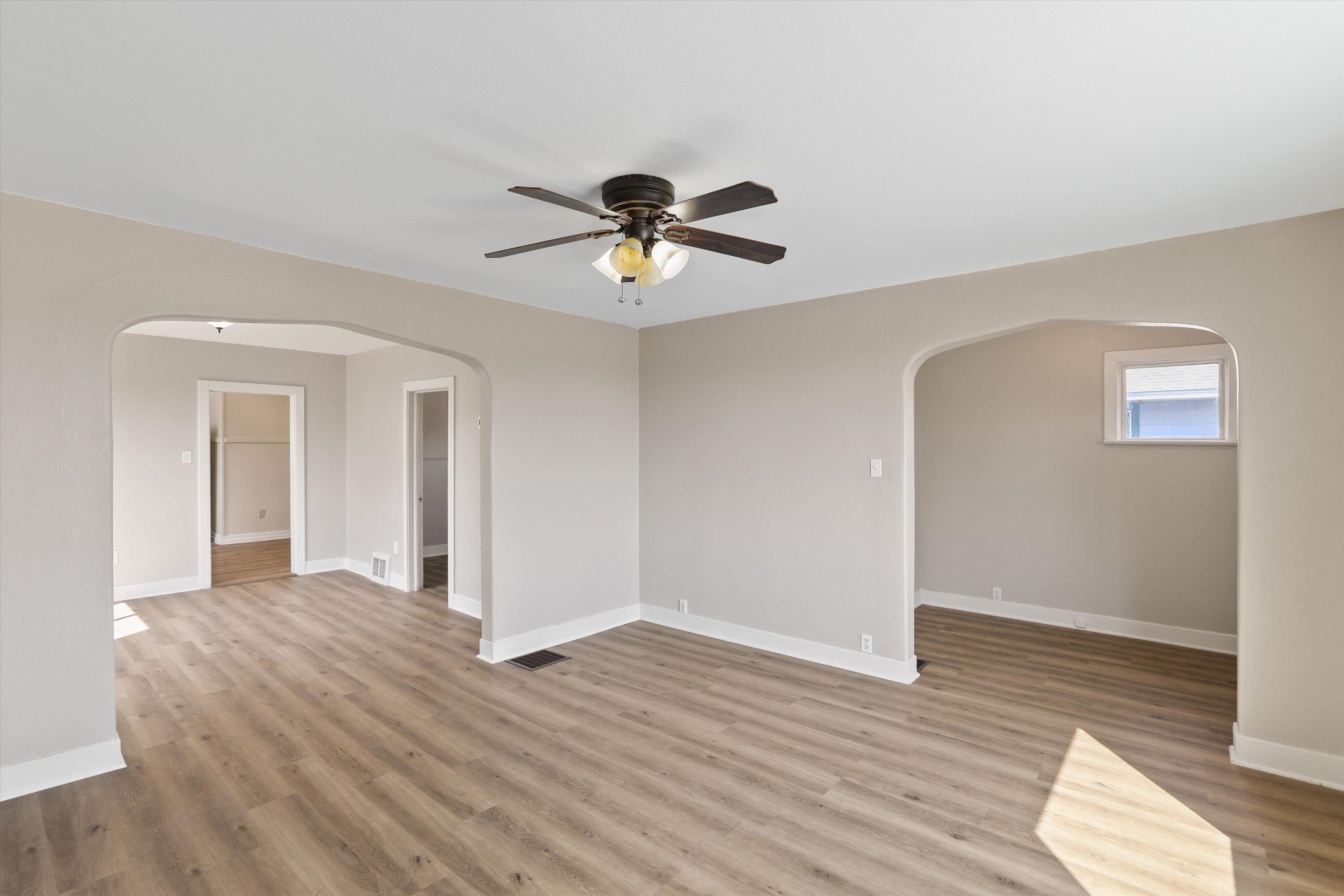 407 E Dalton Ave - Photo 3