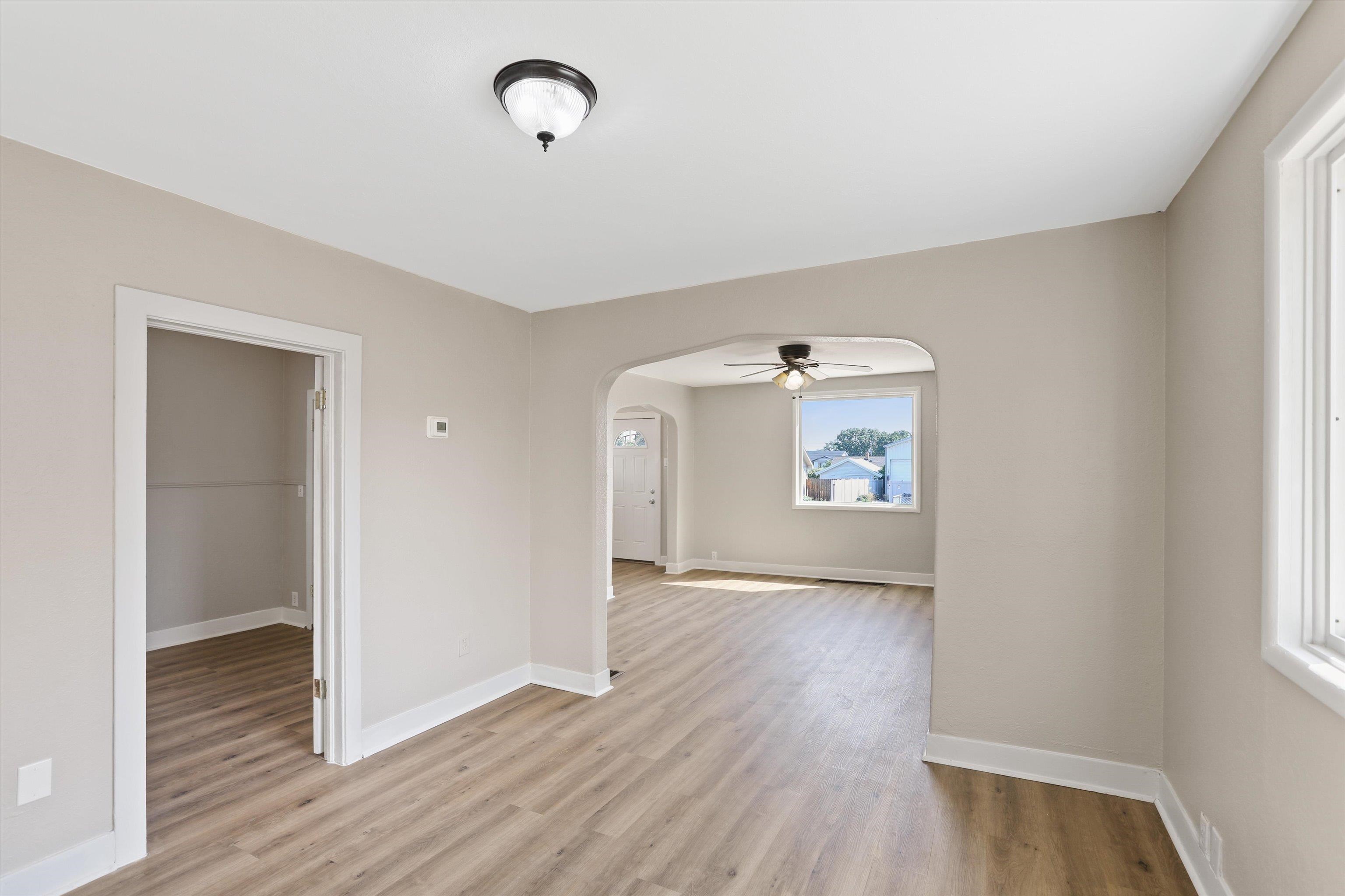 407 E Dalton Ave - Photo 5