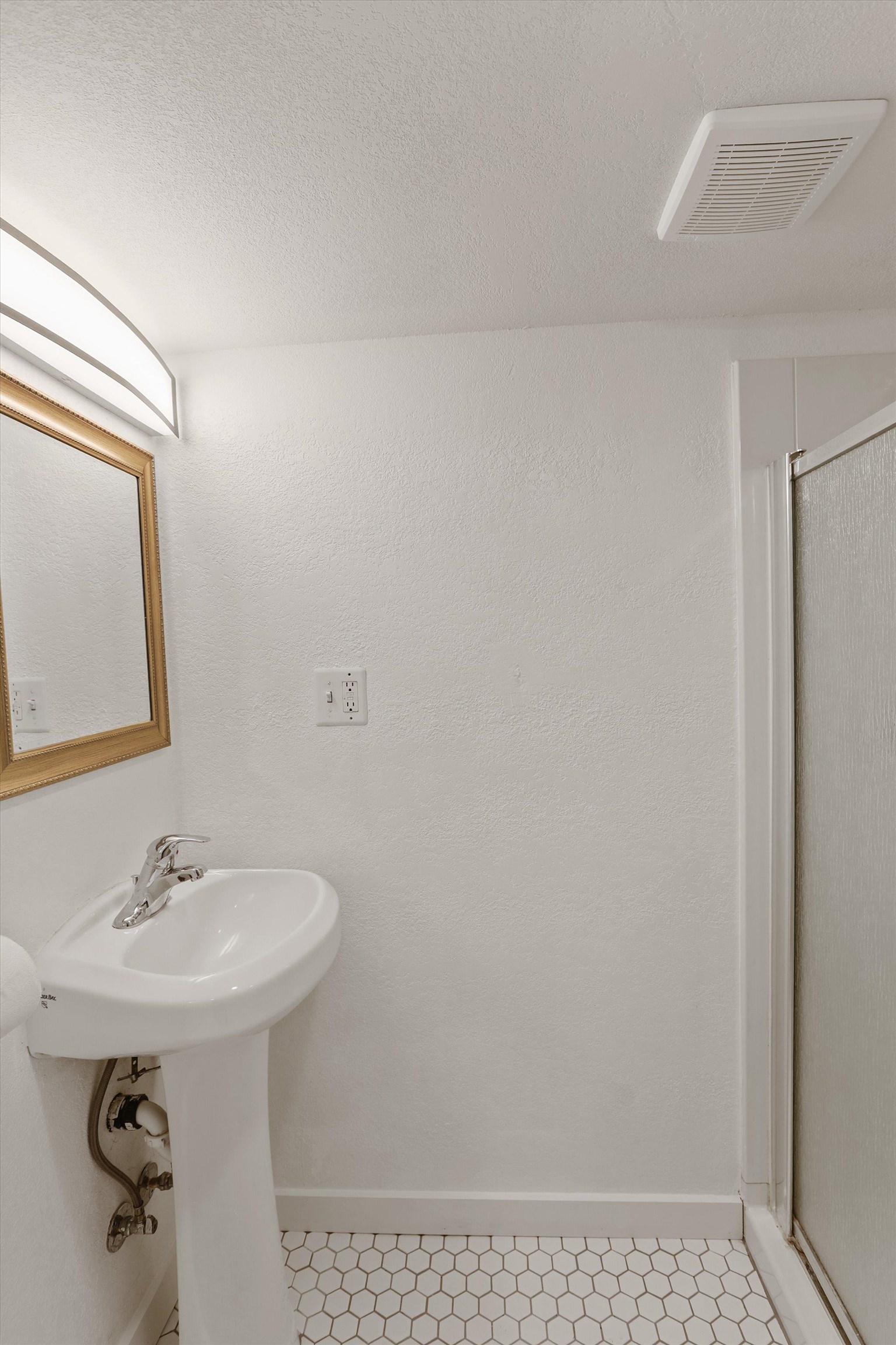 407 E Dalton Ave - Photo 16