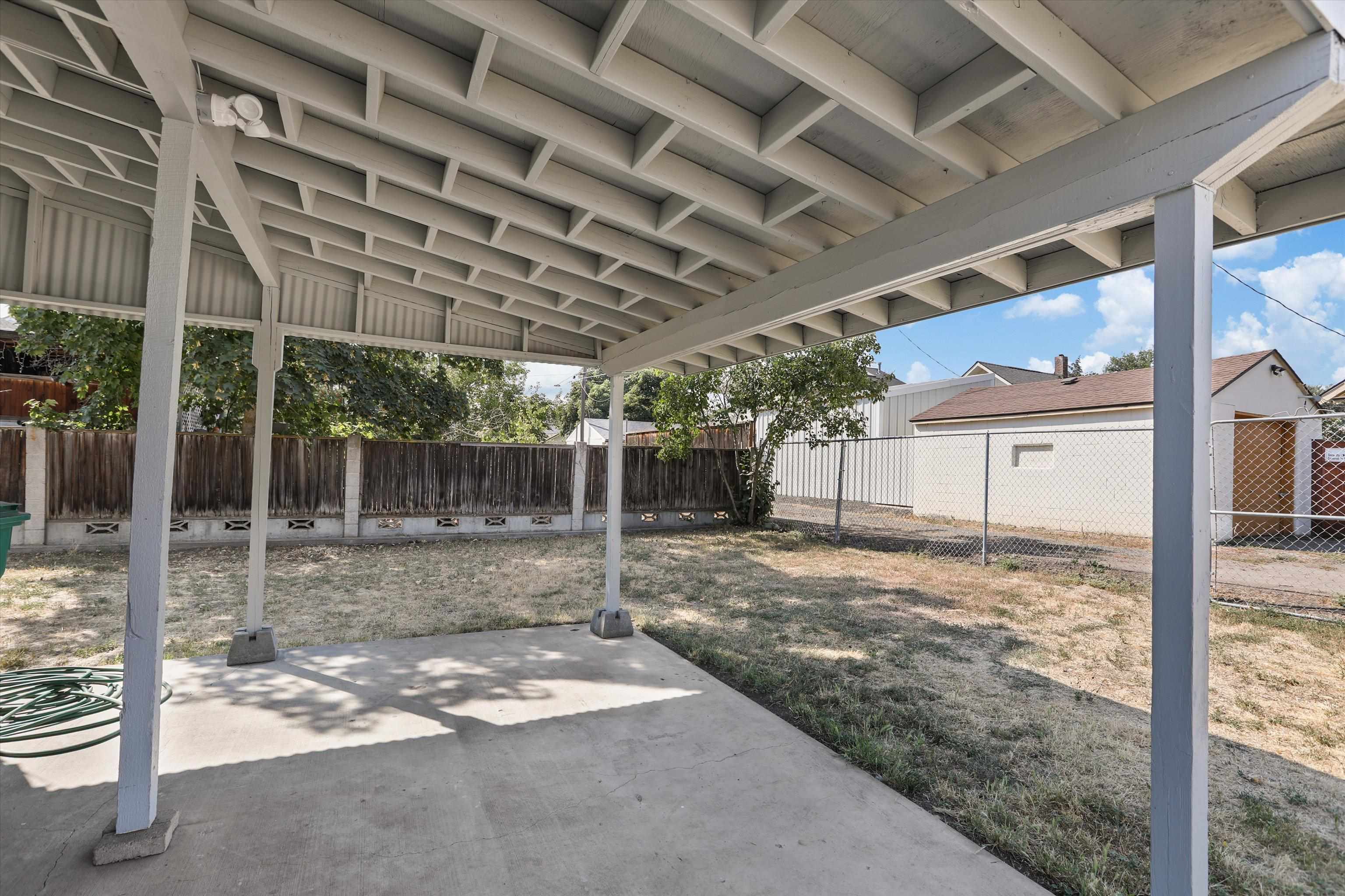 407 E Dalton Ave - Photo 19