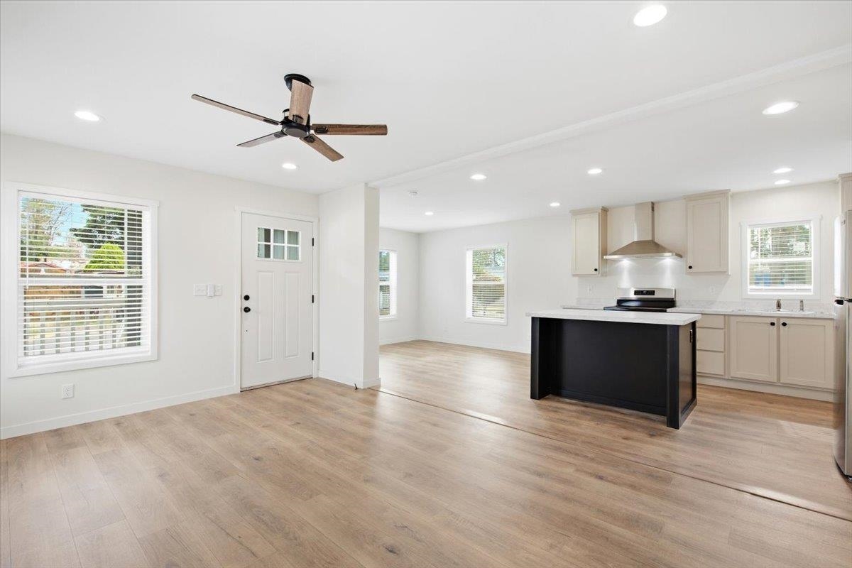 11920 E Mansfield Ave - Photo 8