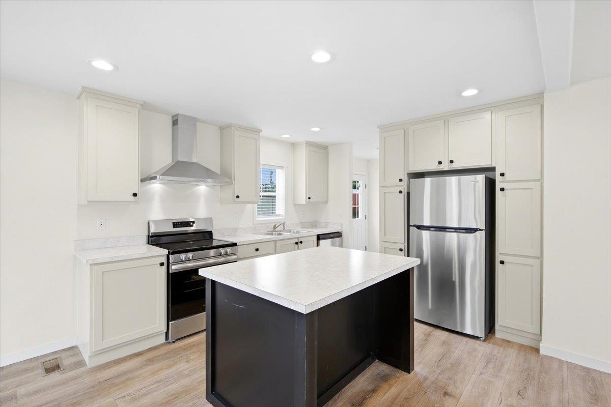 11920 E Mansfield Ave - Photo 9